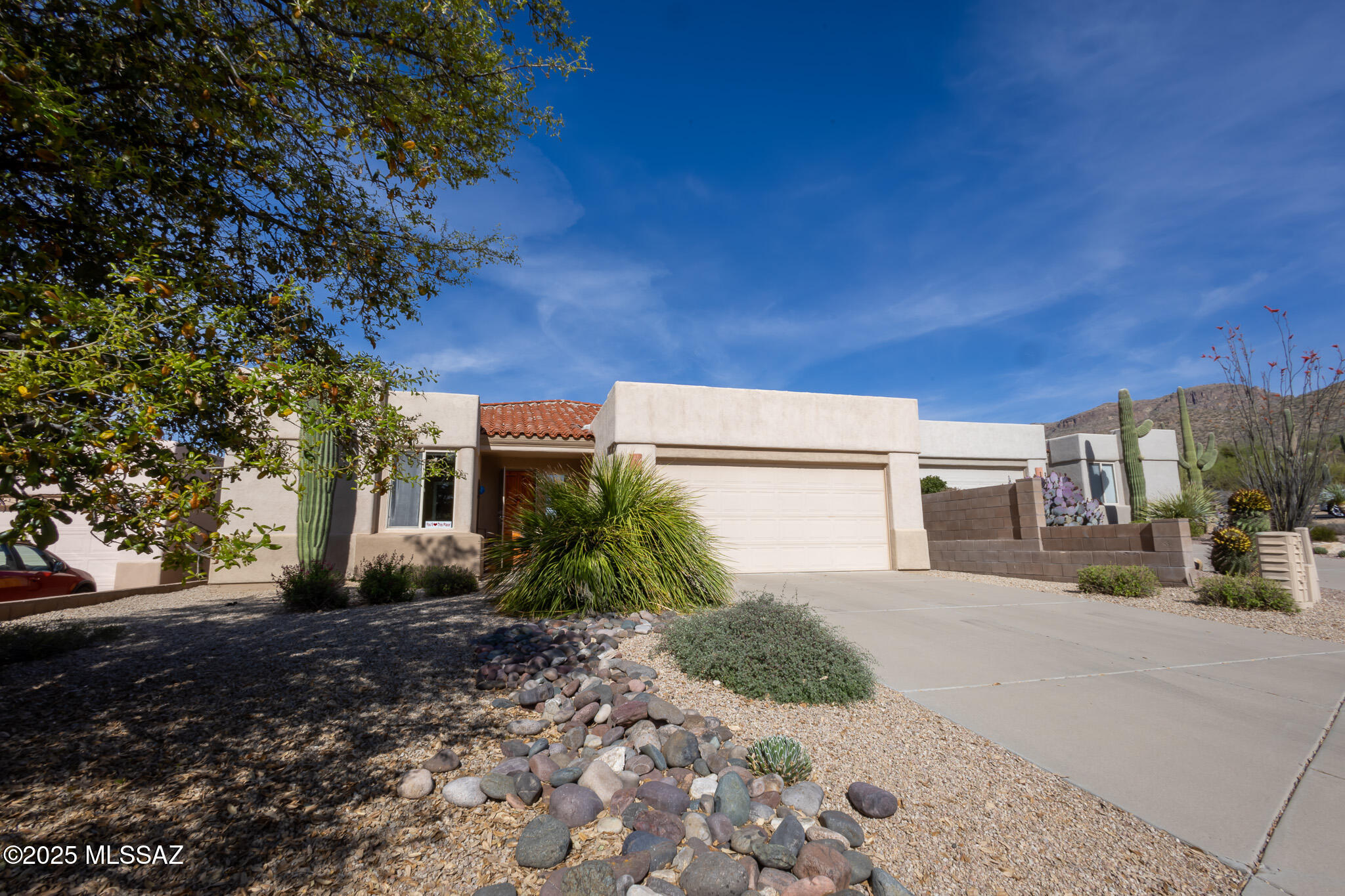 5269 N Sterling Heights Place