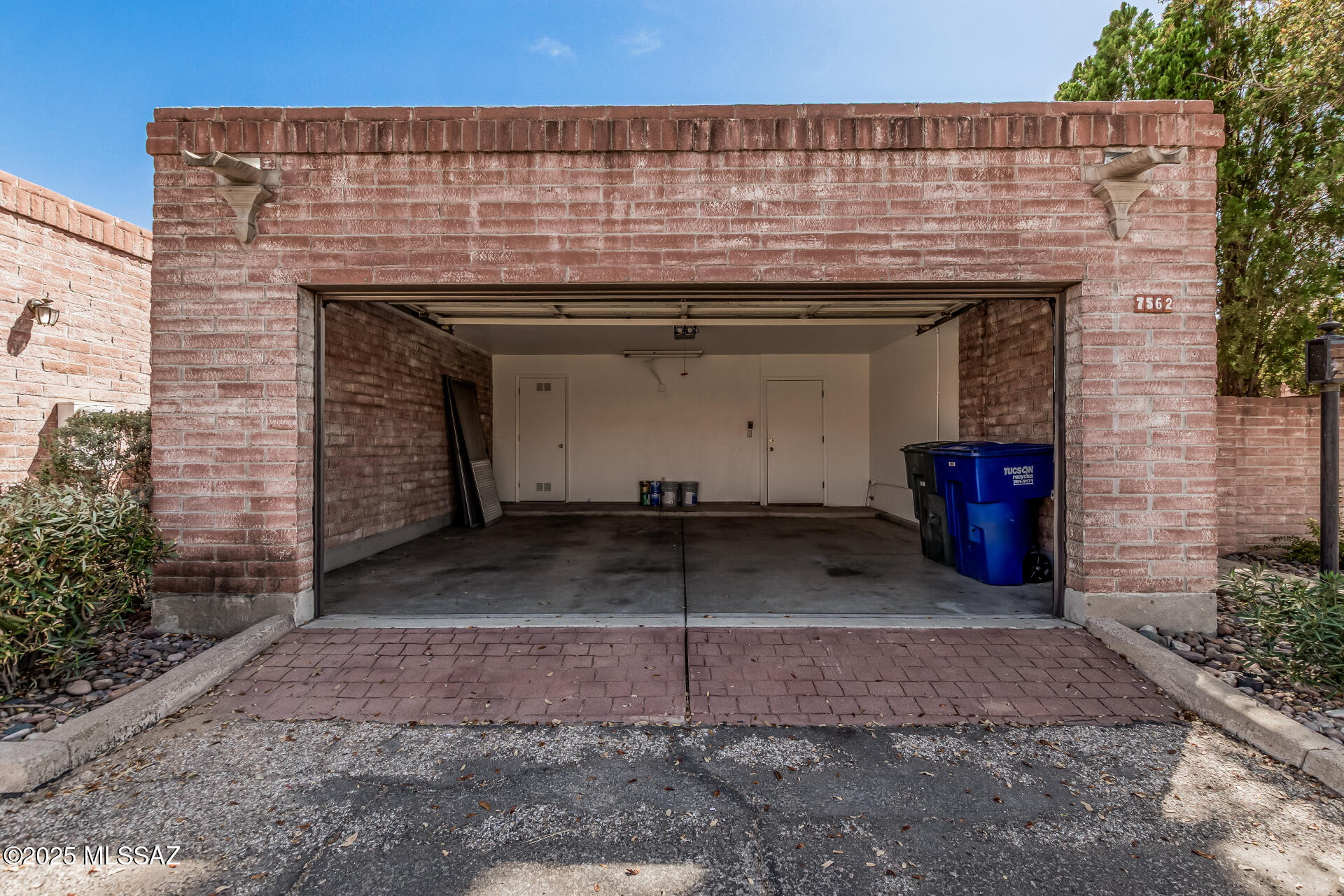 7562 E Camino De Querabi