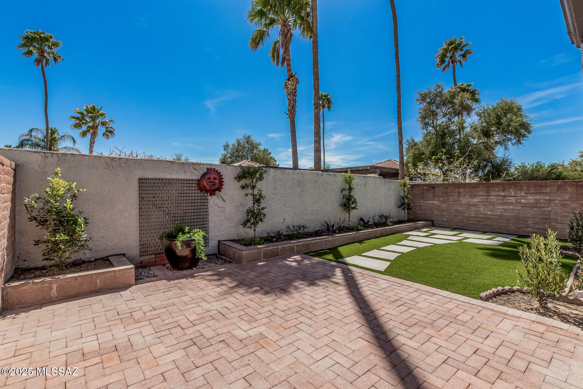 7562 E Camino De Querabi