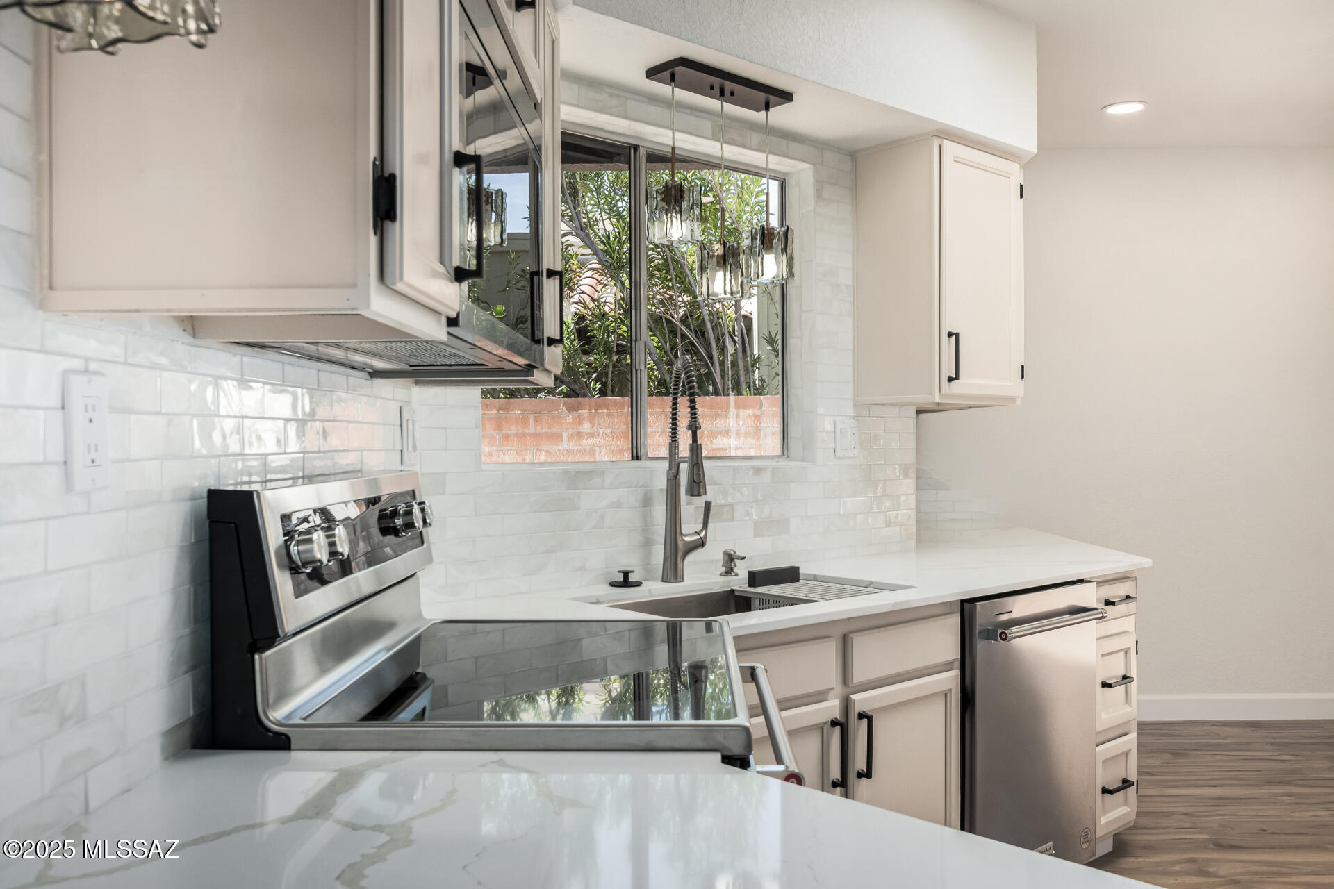 7562 E Camino De Querabi