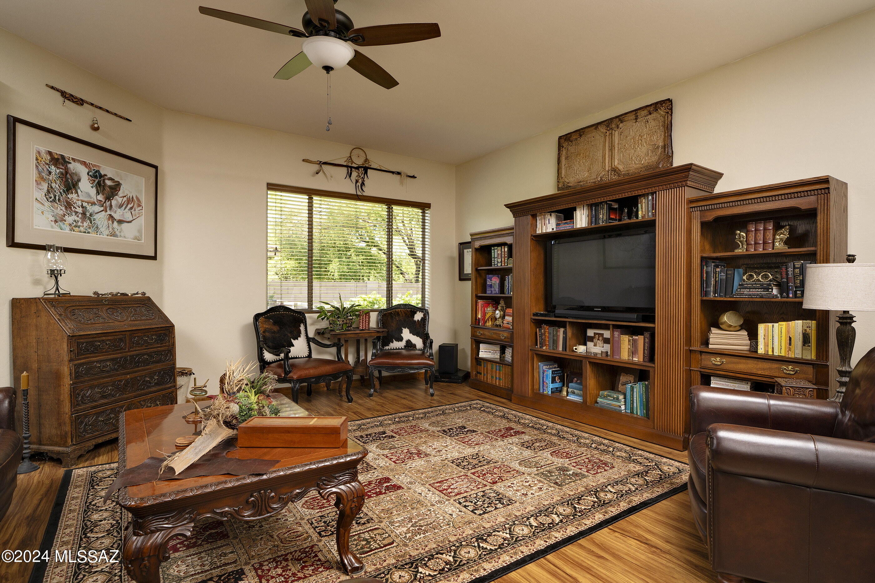 8479 N Sunny Rock Ridge Drive