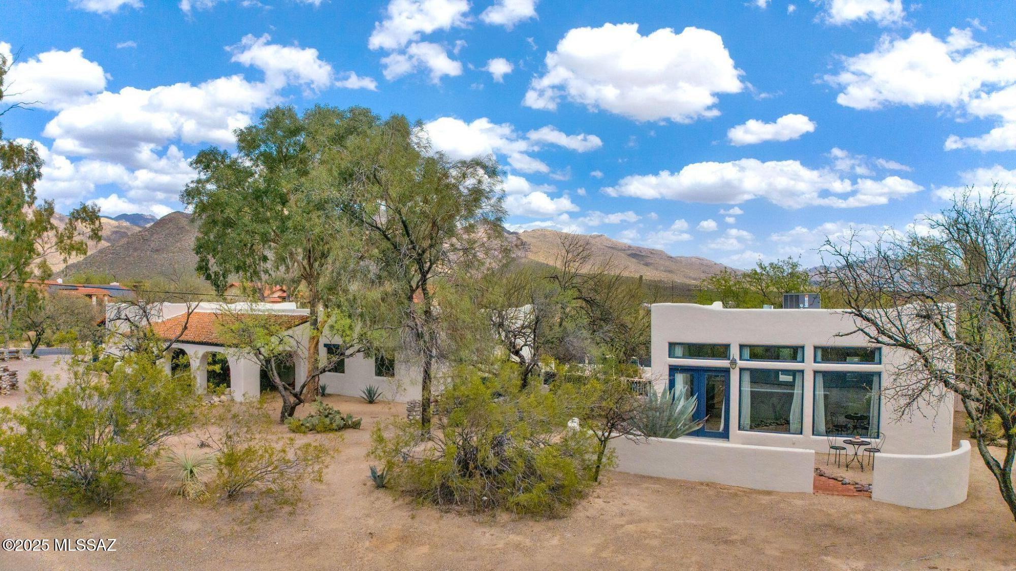 8201 E Big Horn Trail