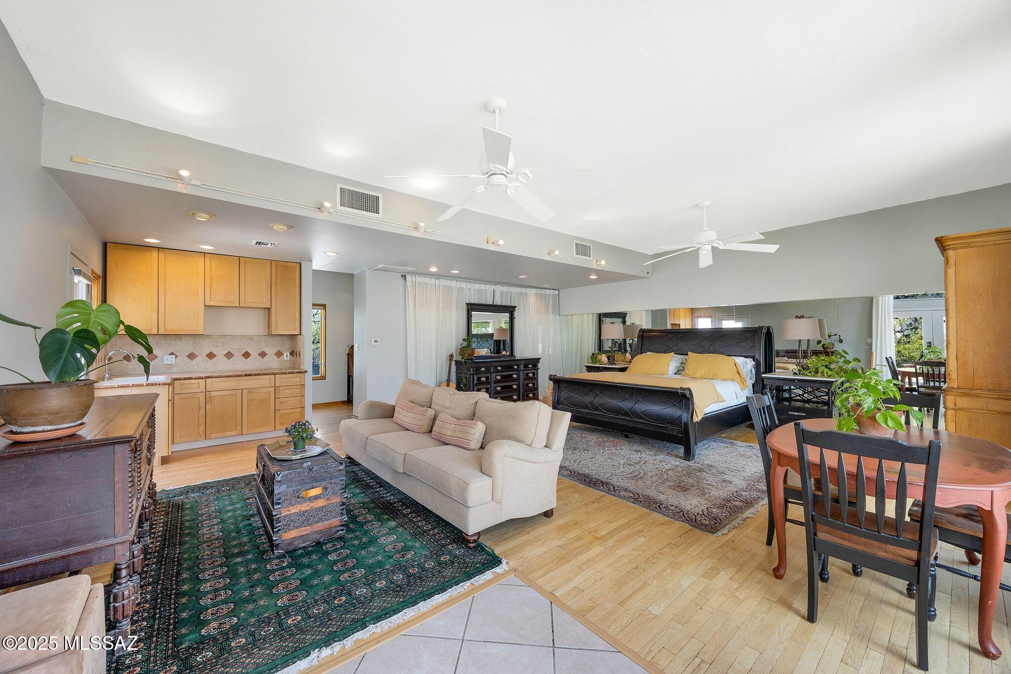 8201 E Big Horn Trail