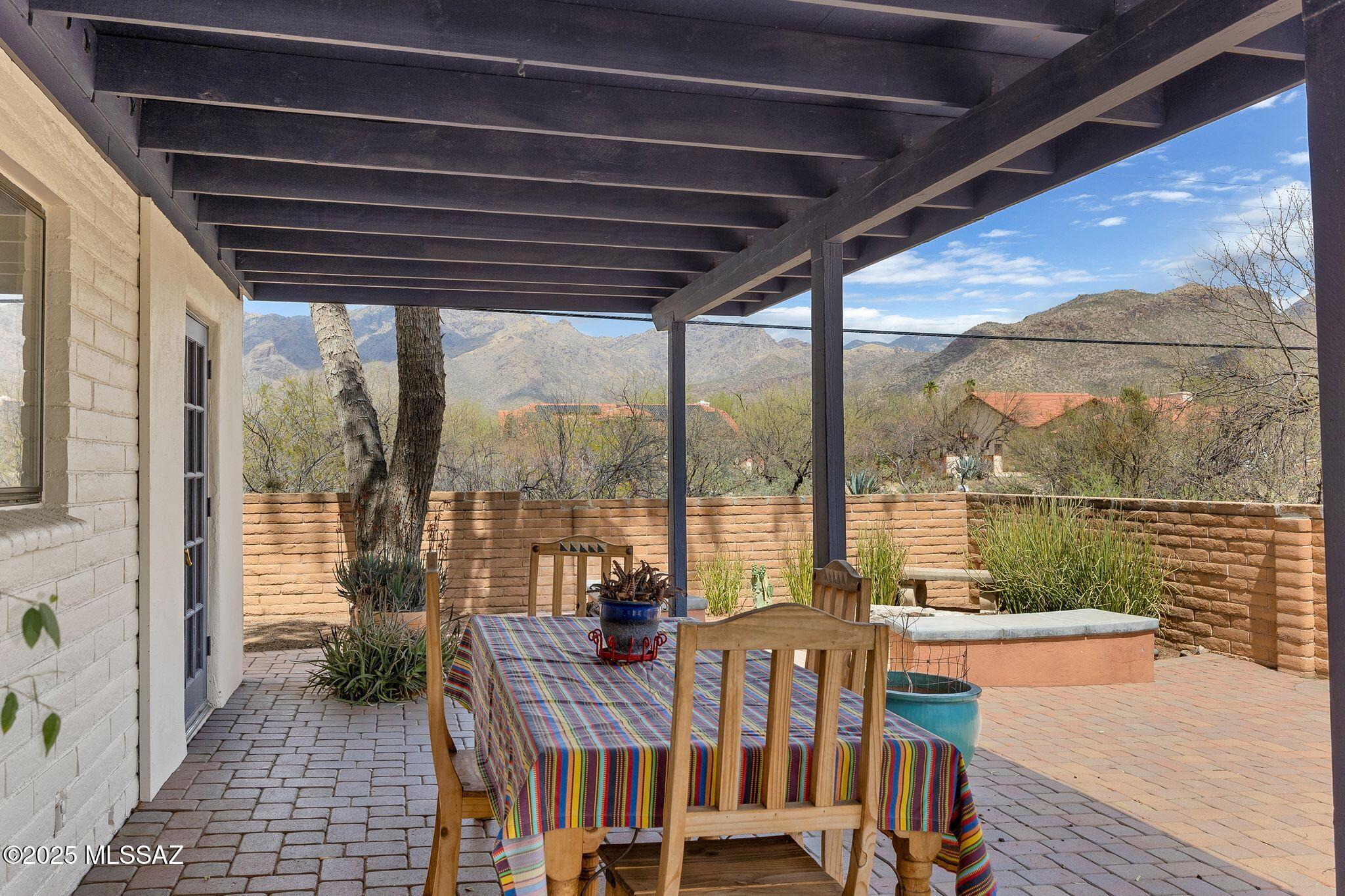 8201 E Big Horn Trail