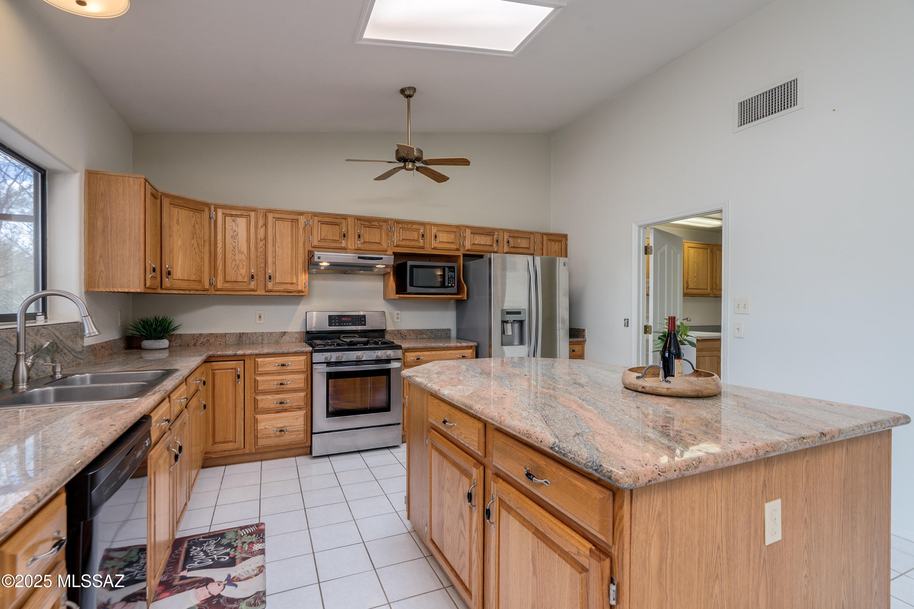 10200 E Hawk Hill Lane