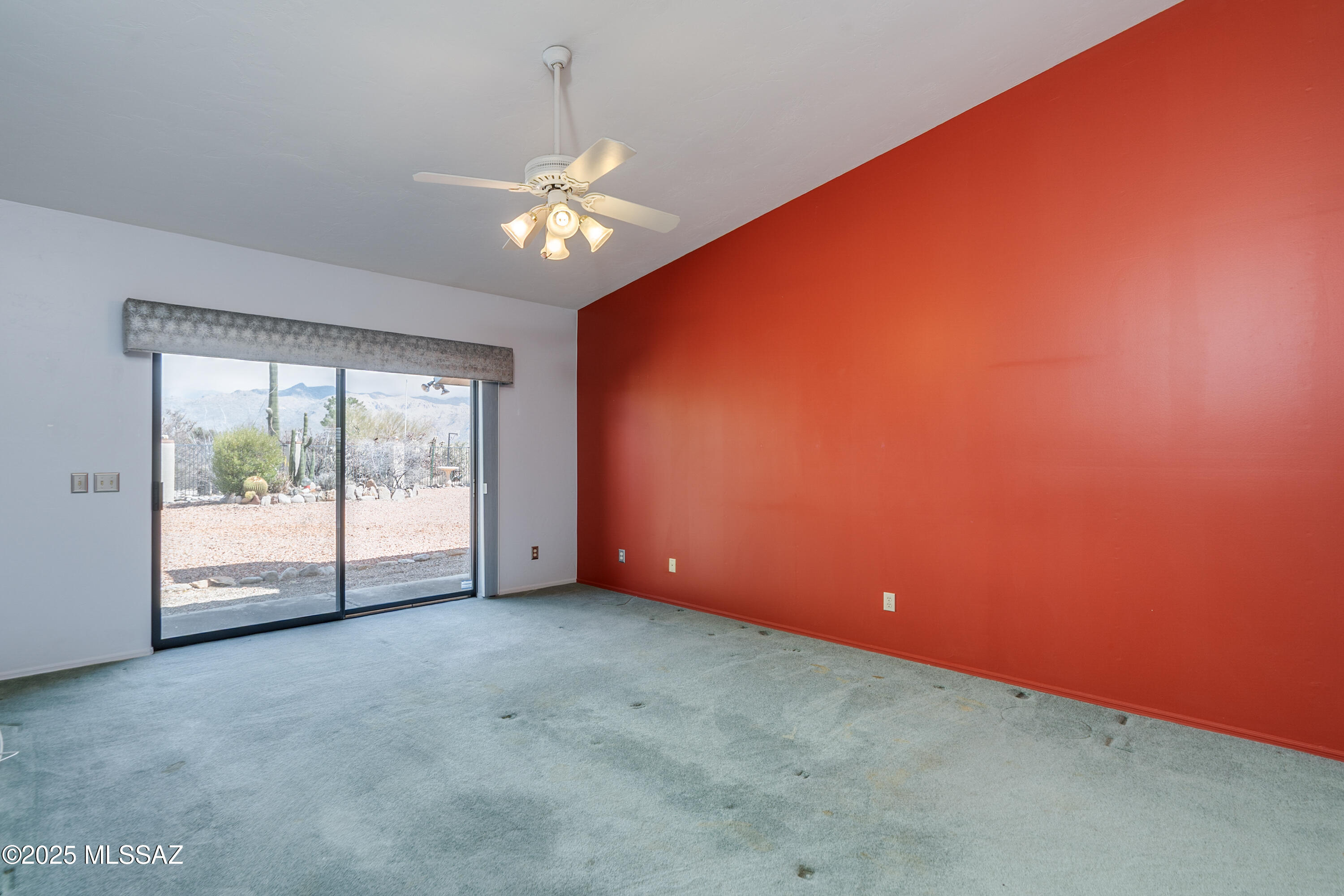 10200 E Hawk Hill Lane