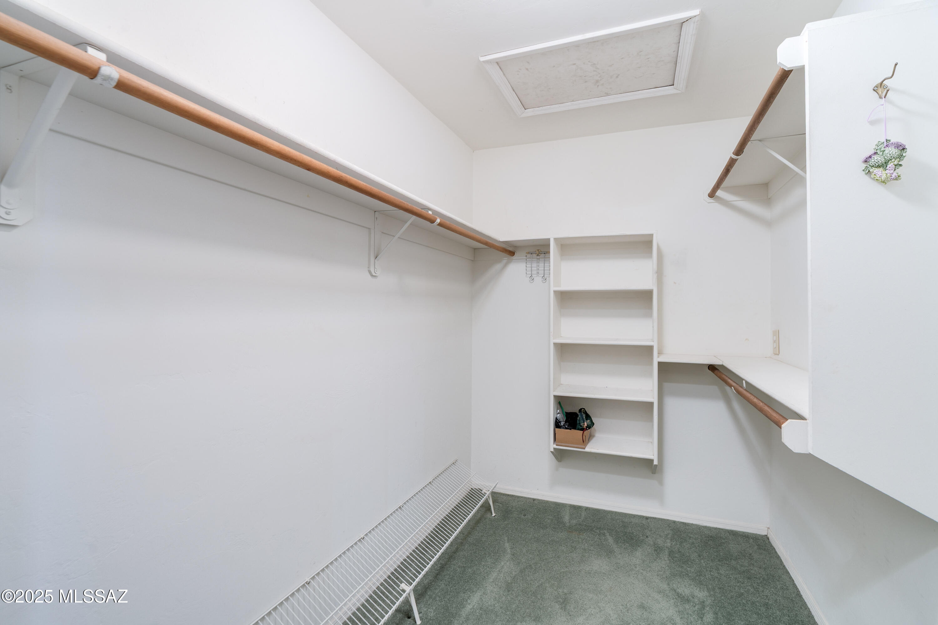 10200 E Hawk Hill Lane