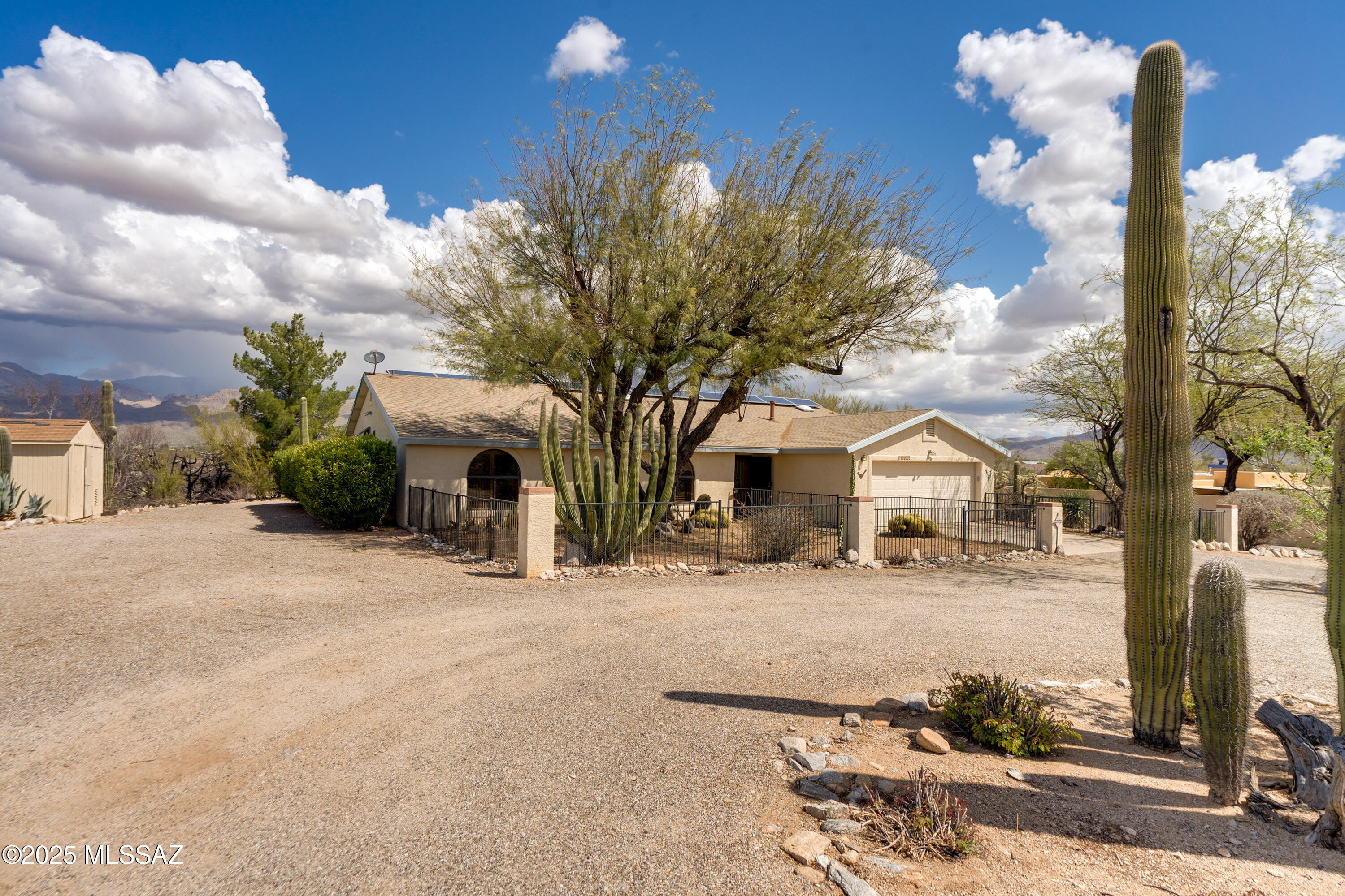 10200 E Hawk Hill Lane