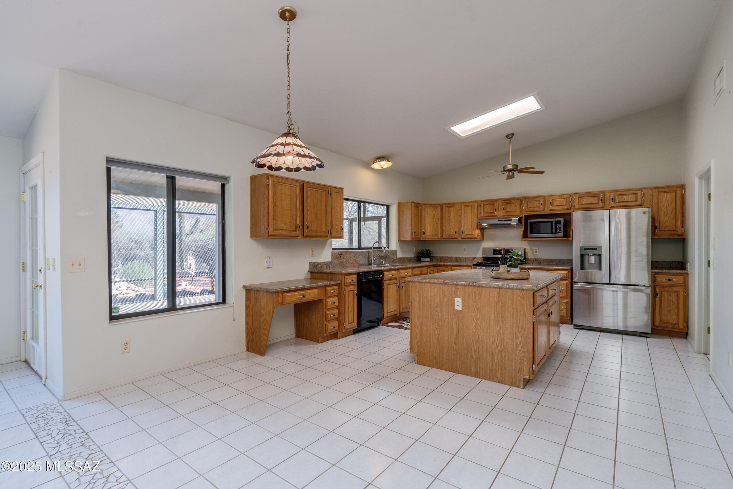 10200 E Hawk Hill Lane