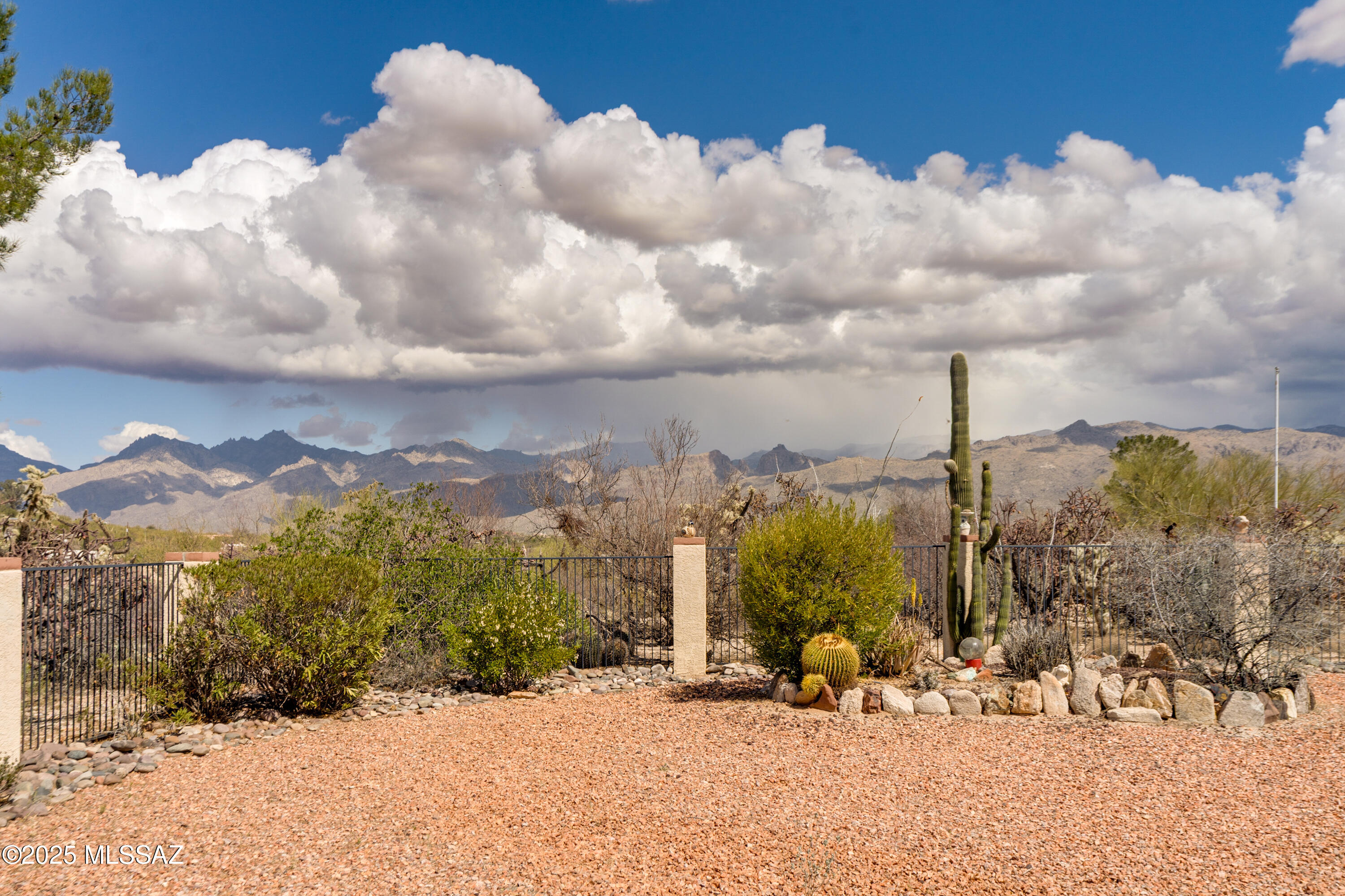 10200 E Hawk Hill Lane