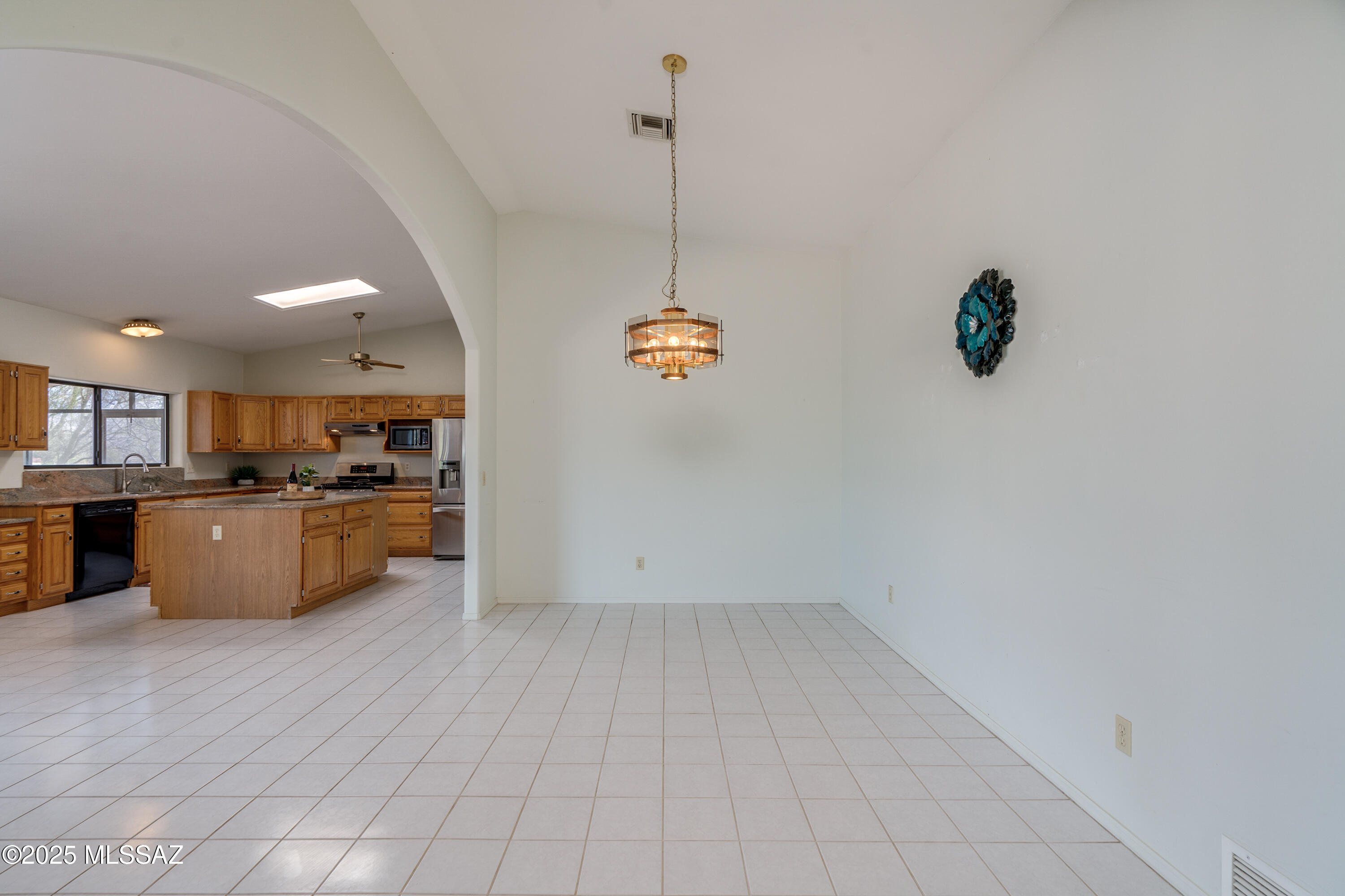 10200 E Hawk Hill Lane