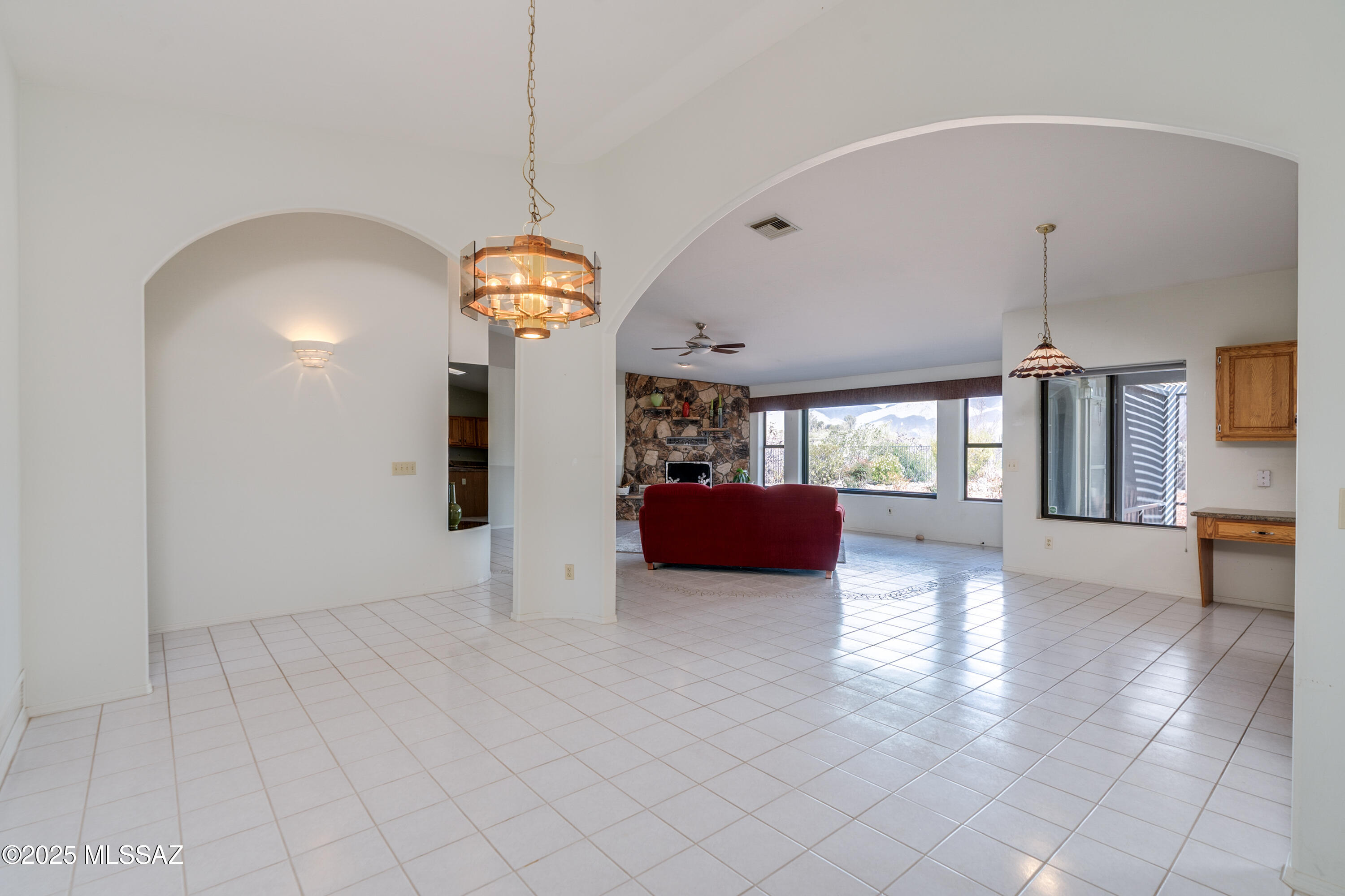 10200 E Hawk Hill Lane