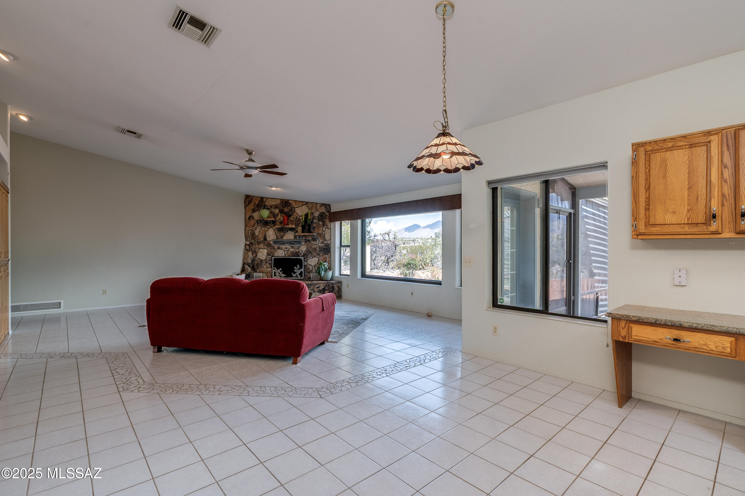 10200 E Hawk Hill Lane