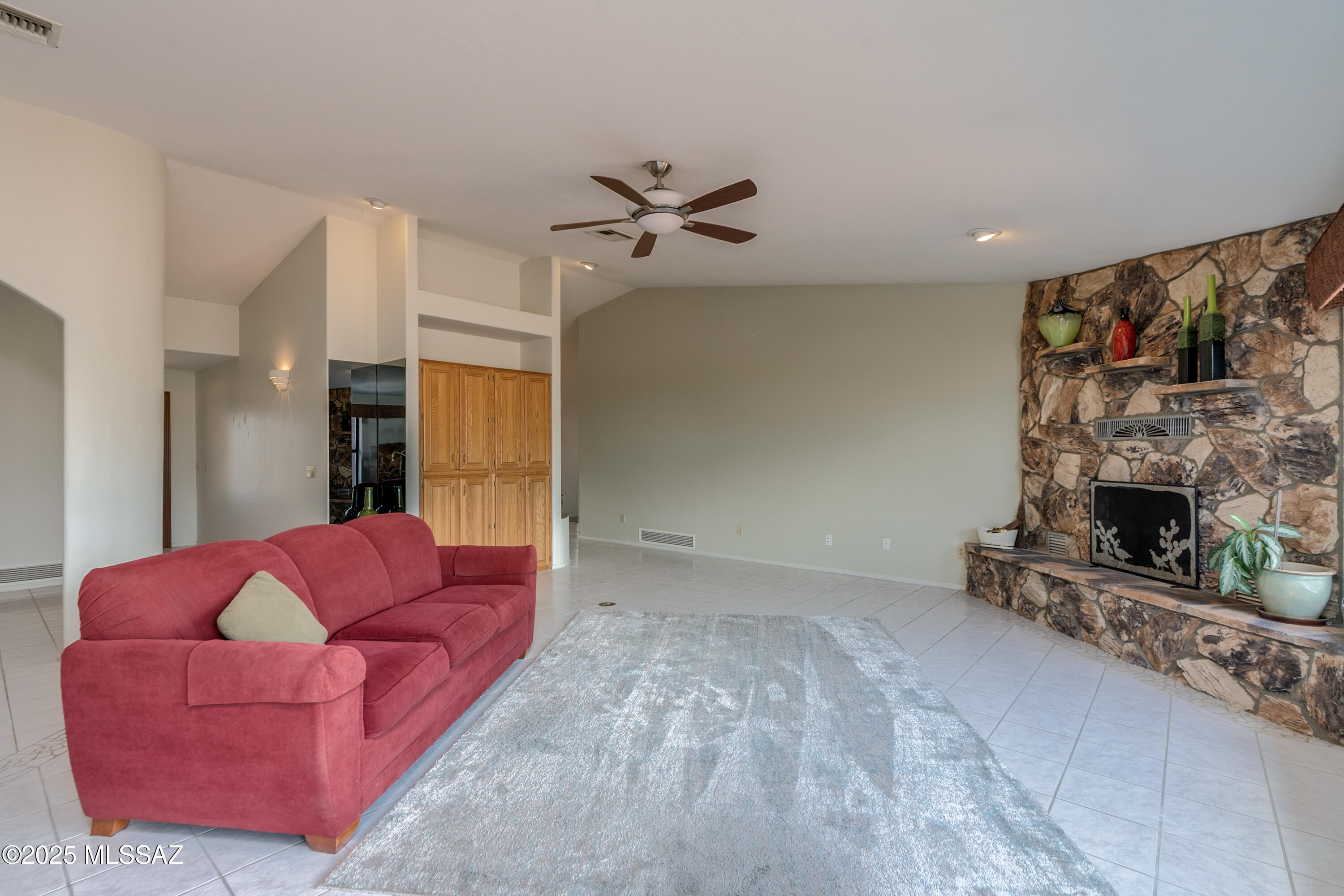 10200 E Hawk Hill Lane