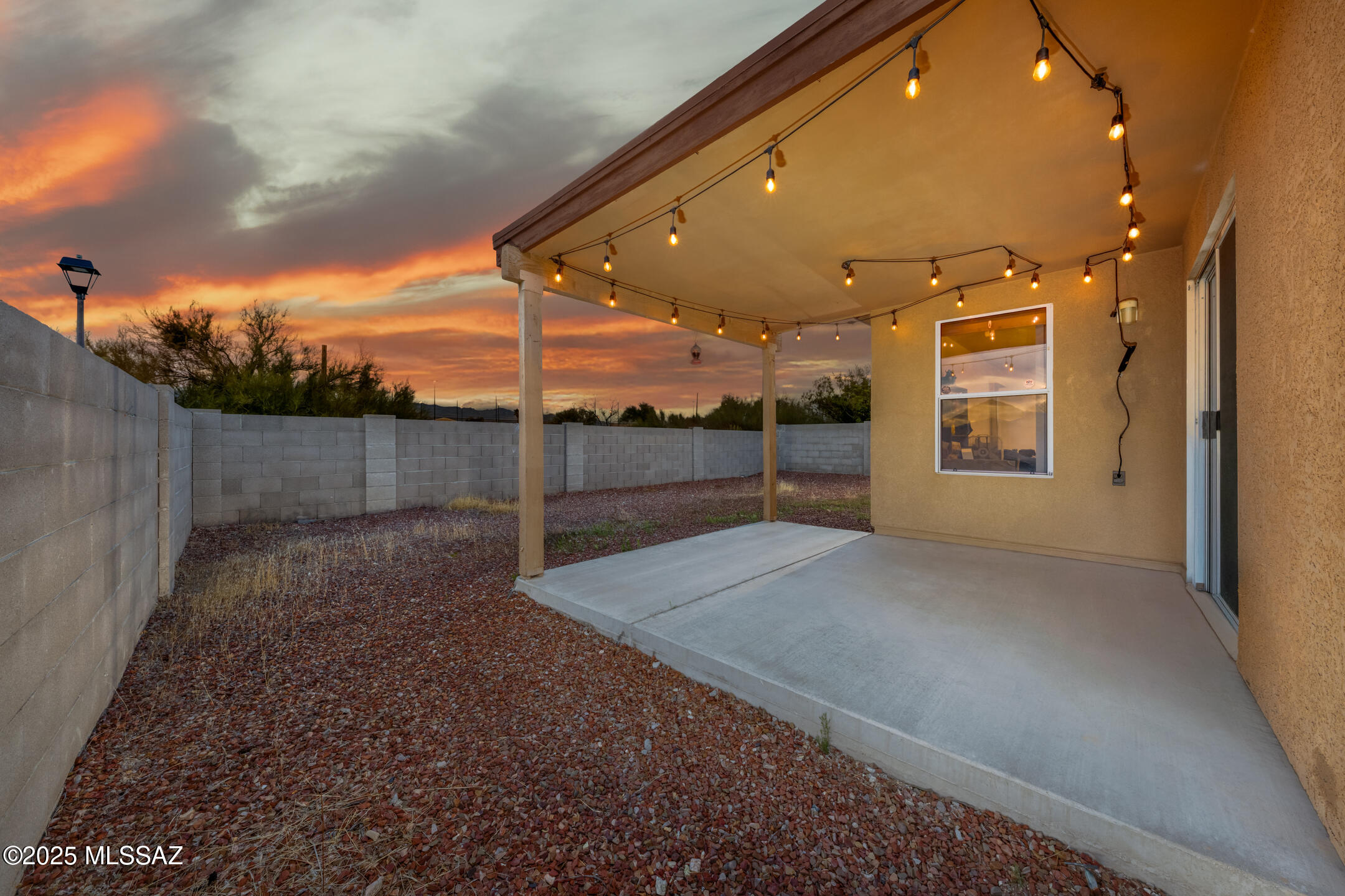 9379 E Grapevine Spring Place