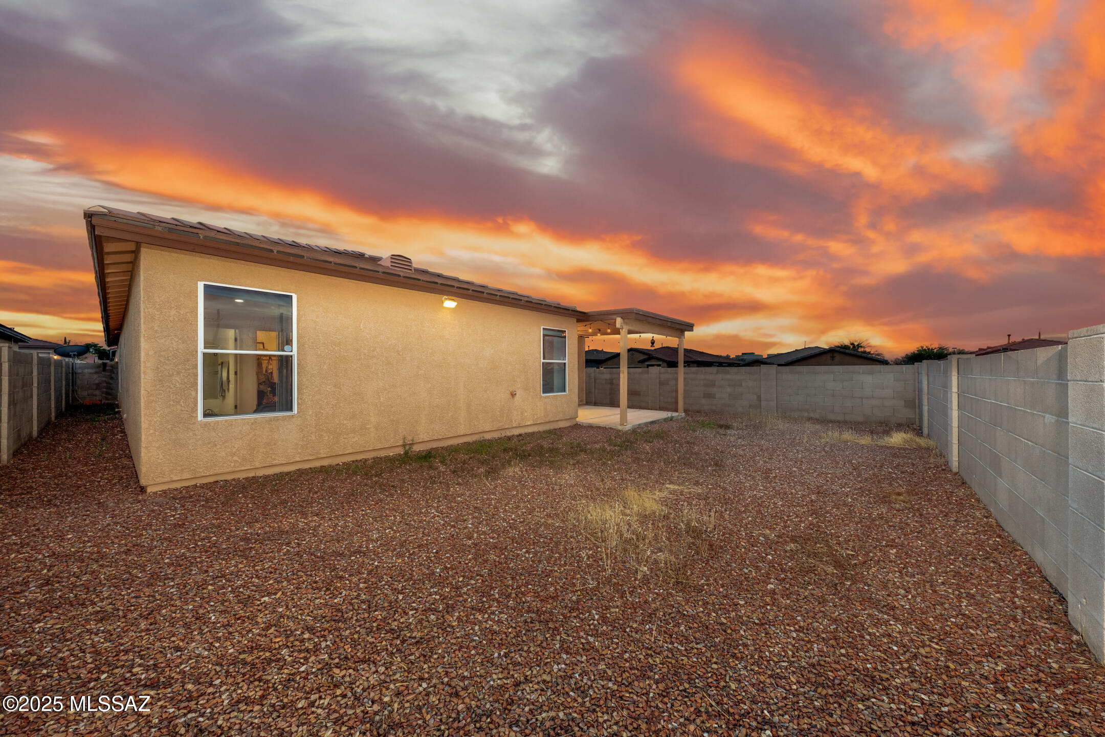 9379 E Grapevine Spring Place