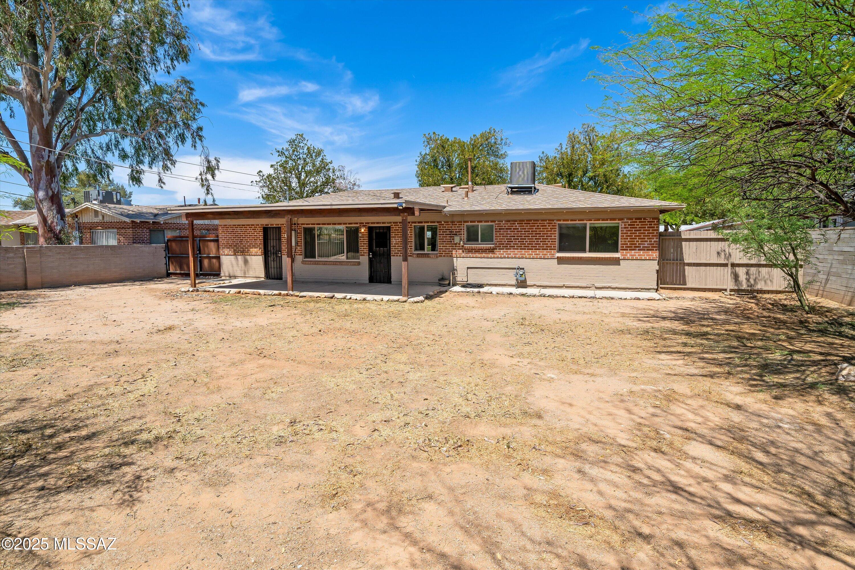 4814 E Bellevue Street