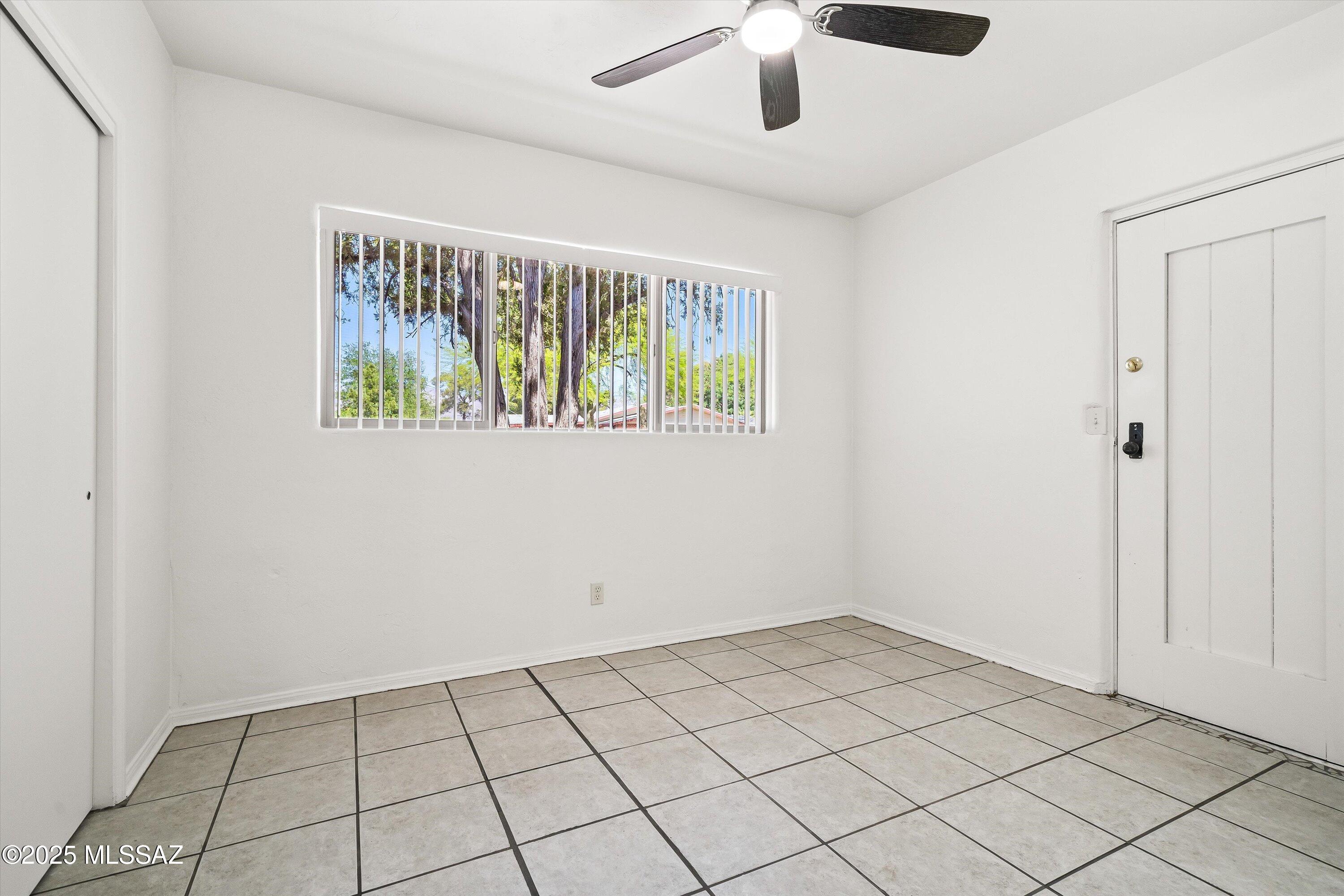 4814 E Bellevue Street