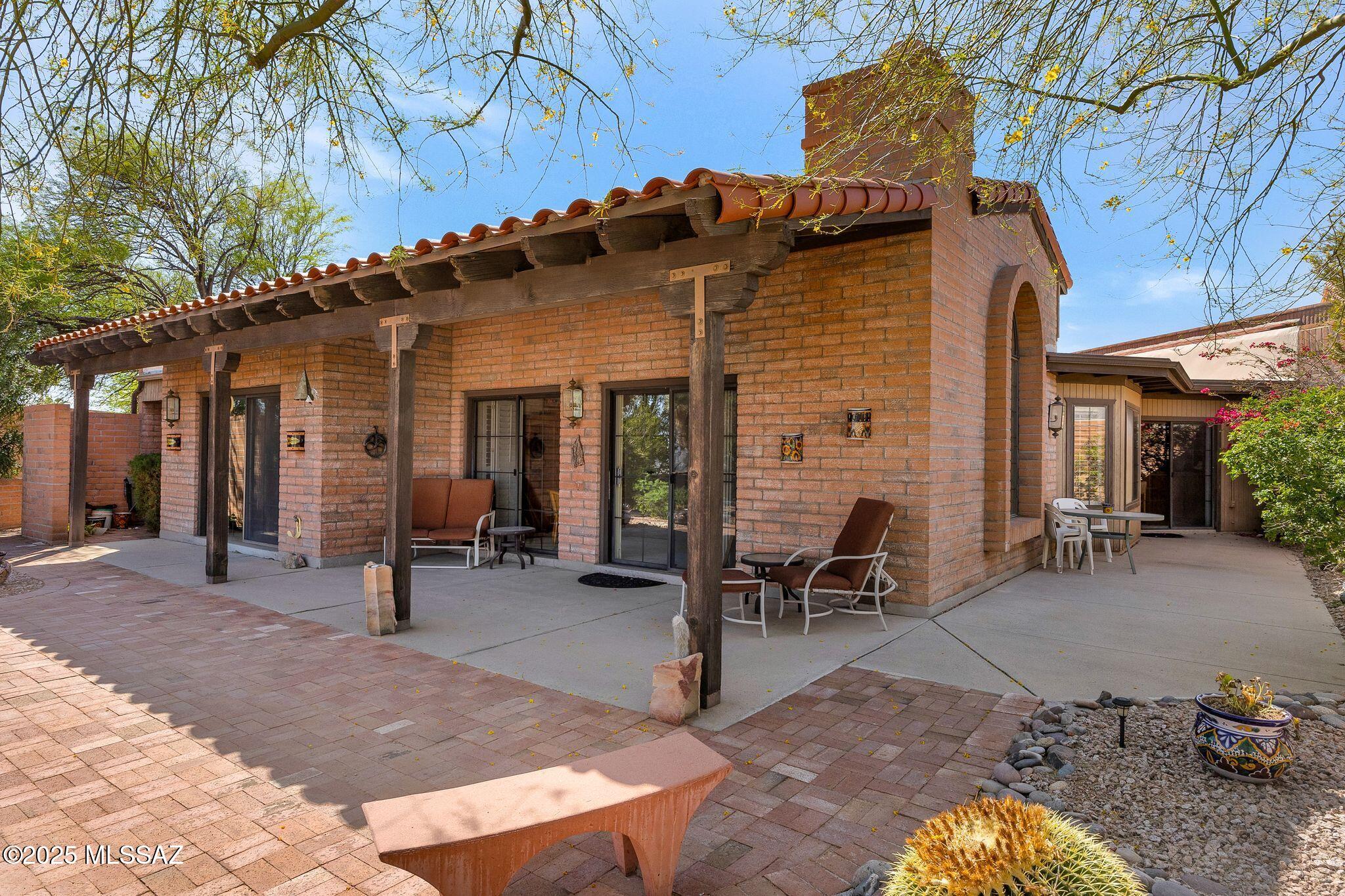 4460 N Trocha Alegre