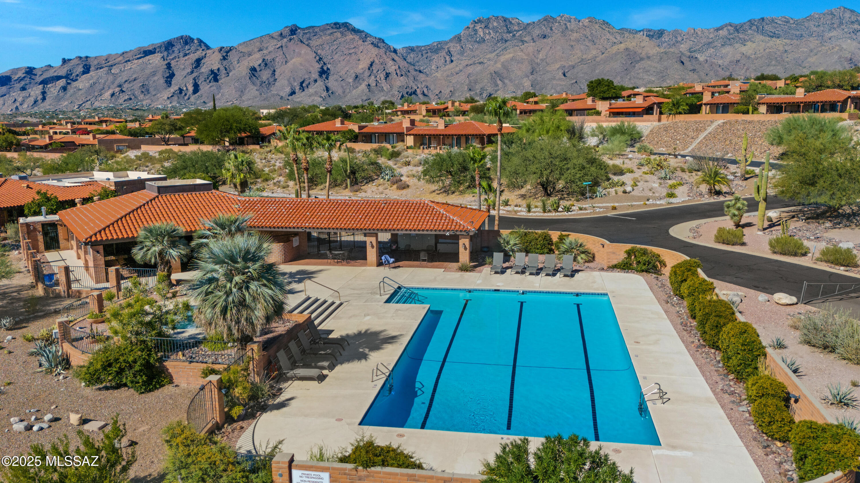 4460 N Trocha Alegre