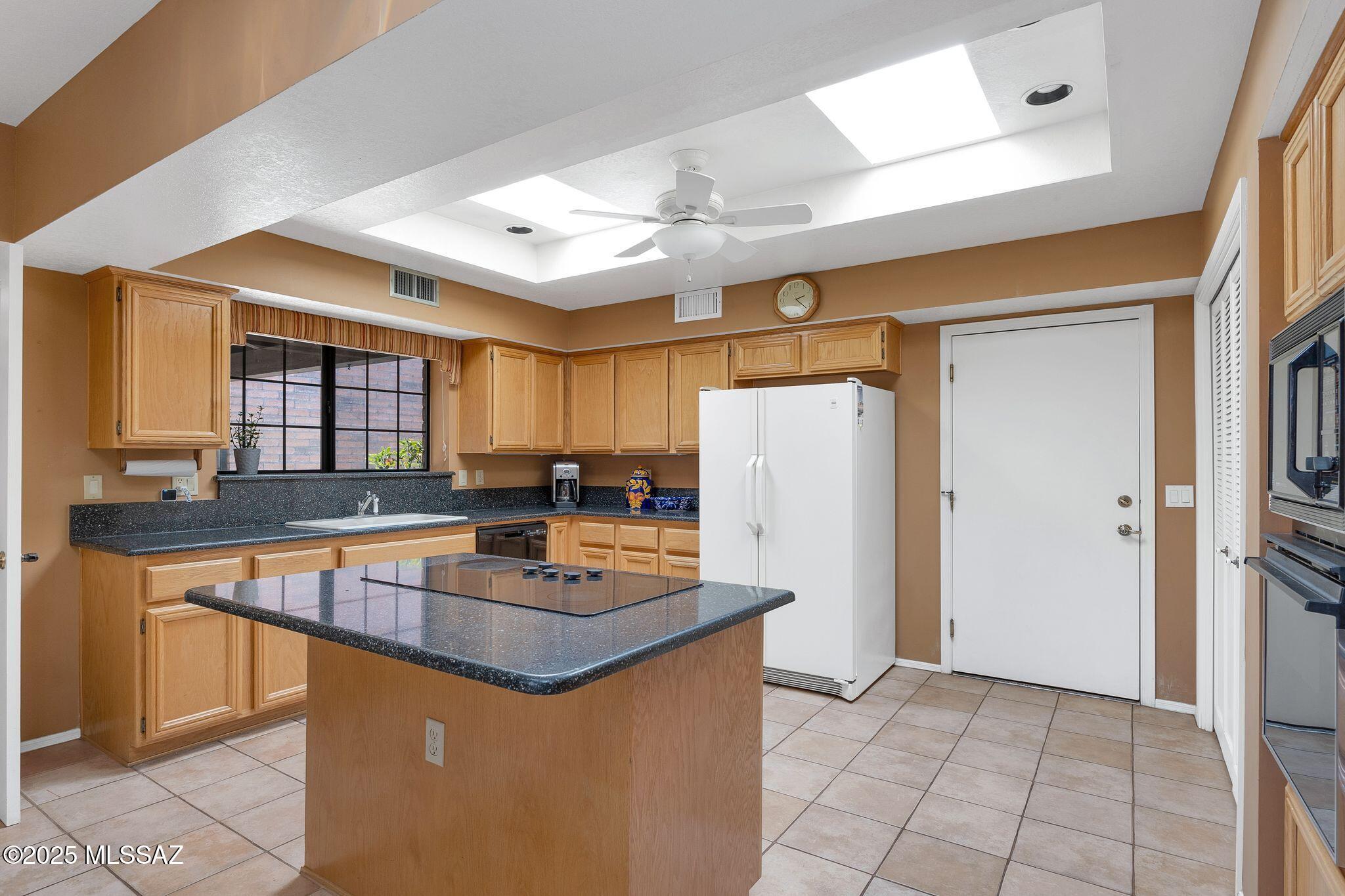 4460 N Trocha Alegre