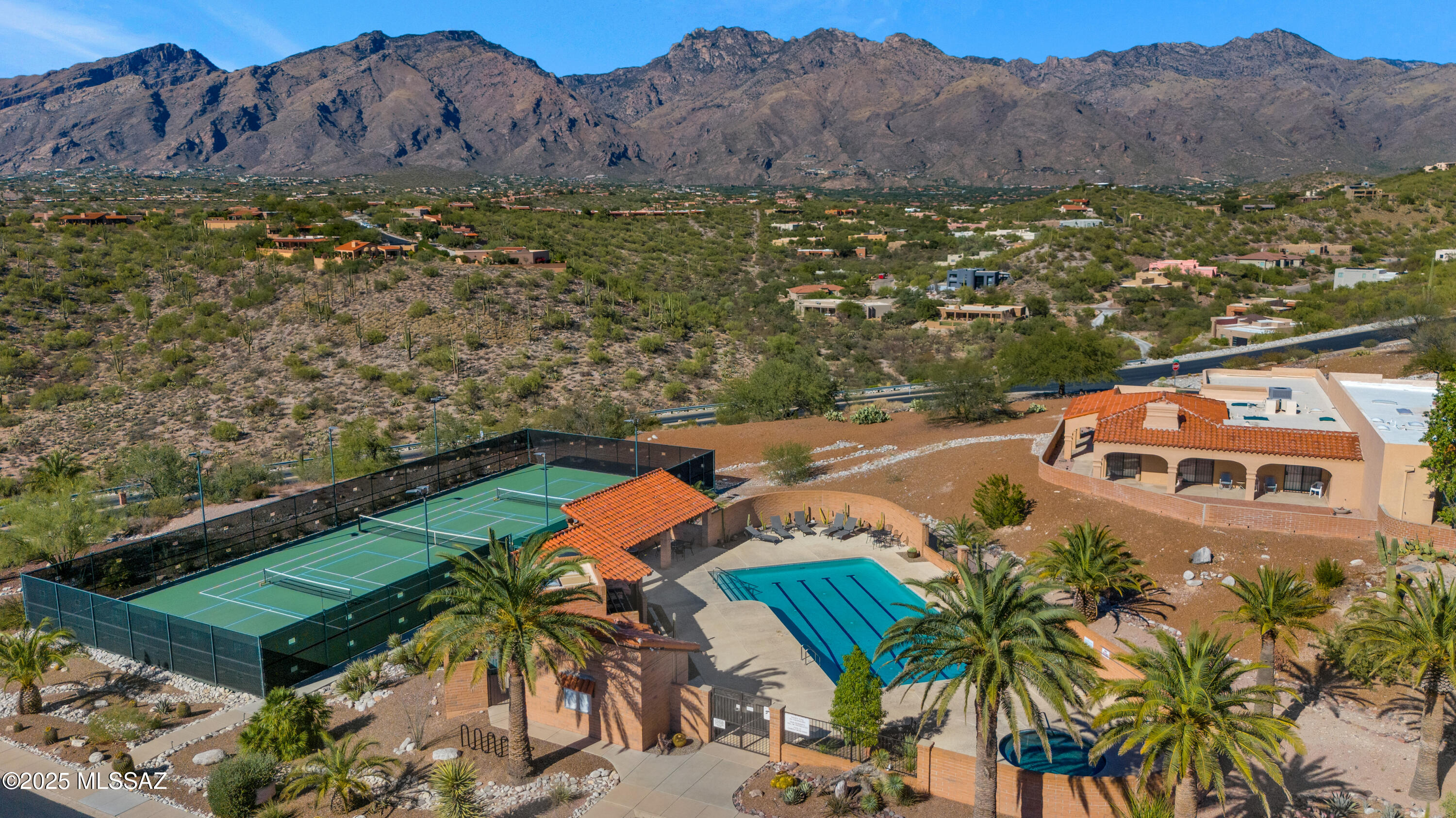 4460 N Trocha Alegre