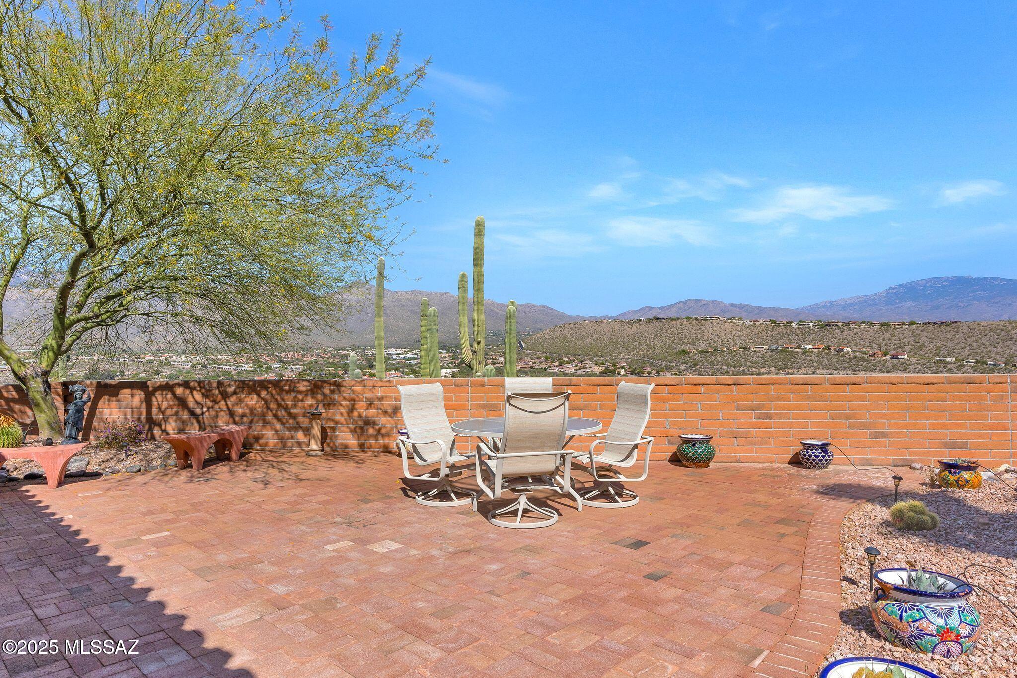 4460 N Trocha Alegre