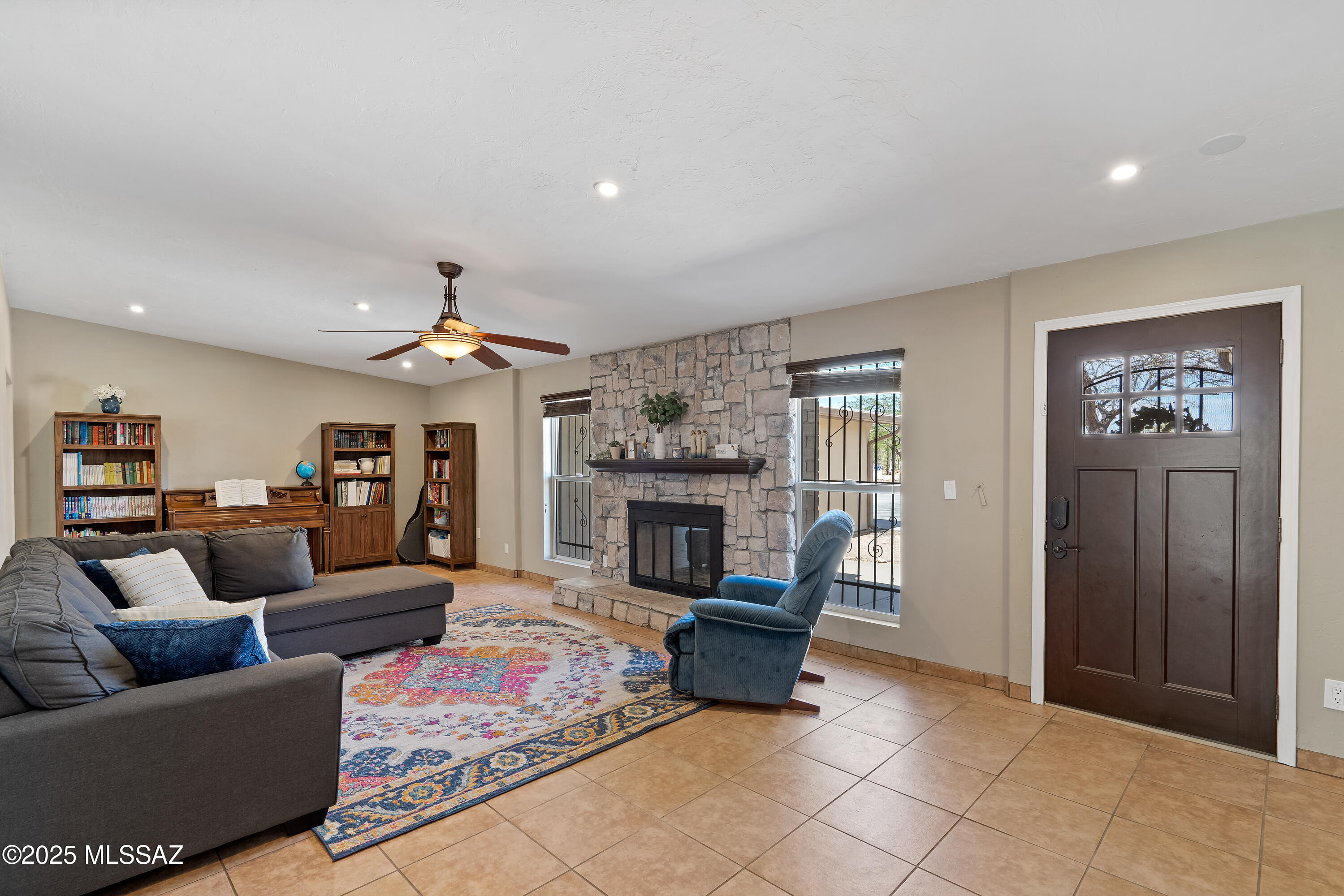 1821 S Carthage Place