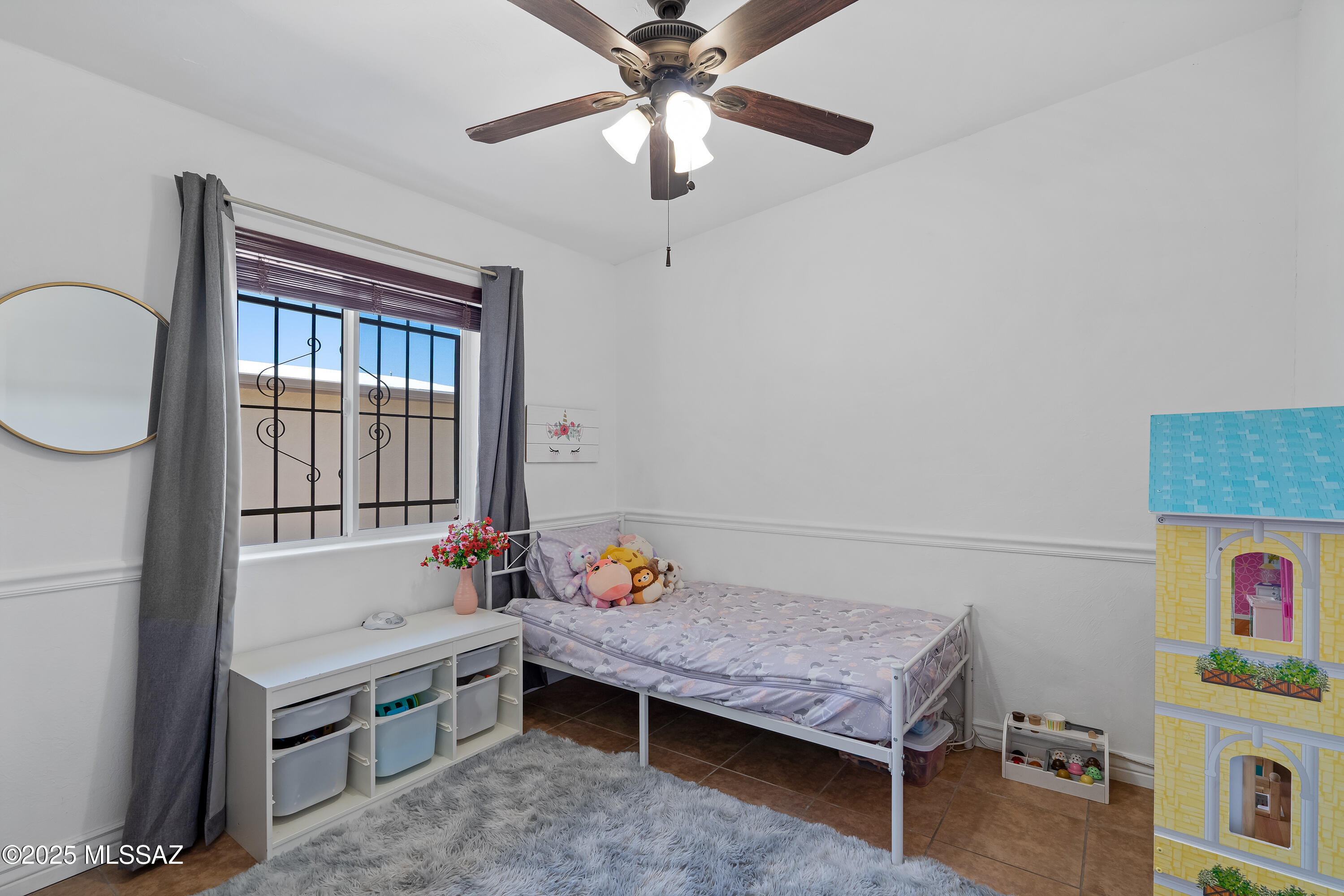 1821 S Carthage Place