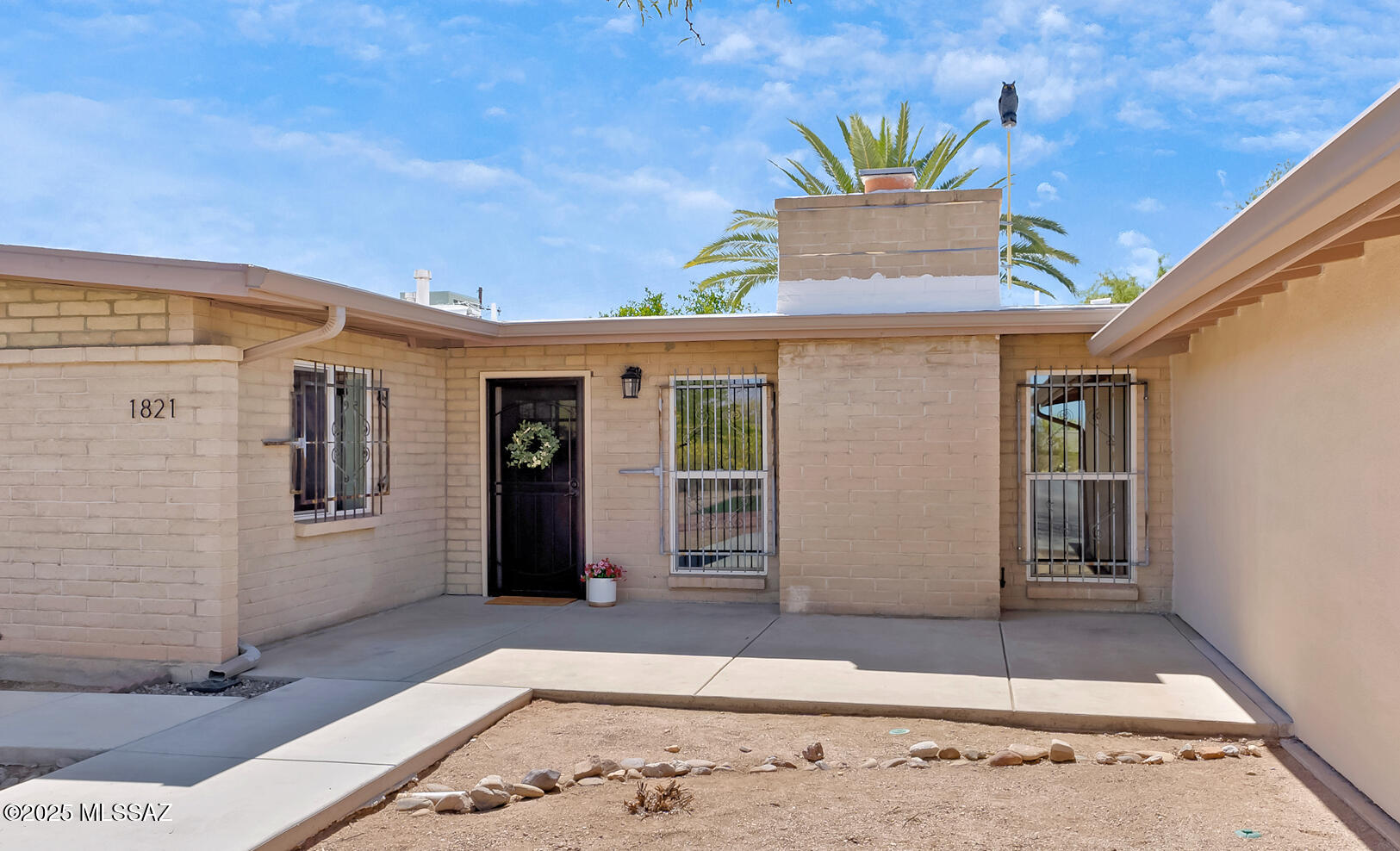 1821 S Carthage Place