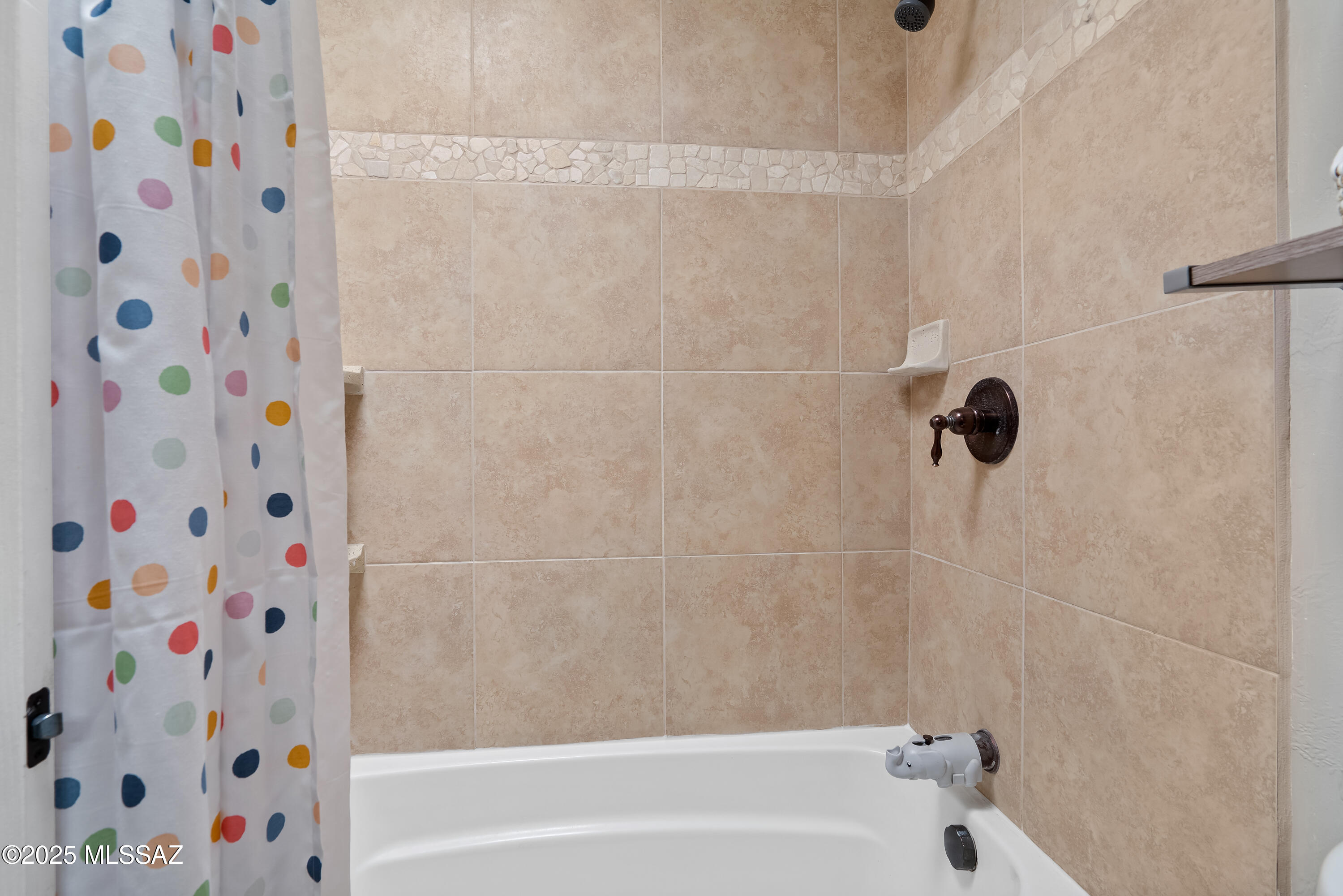 1821 S Carthage Place