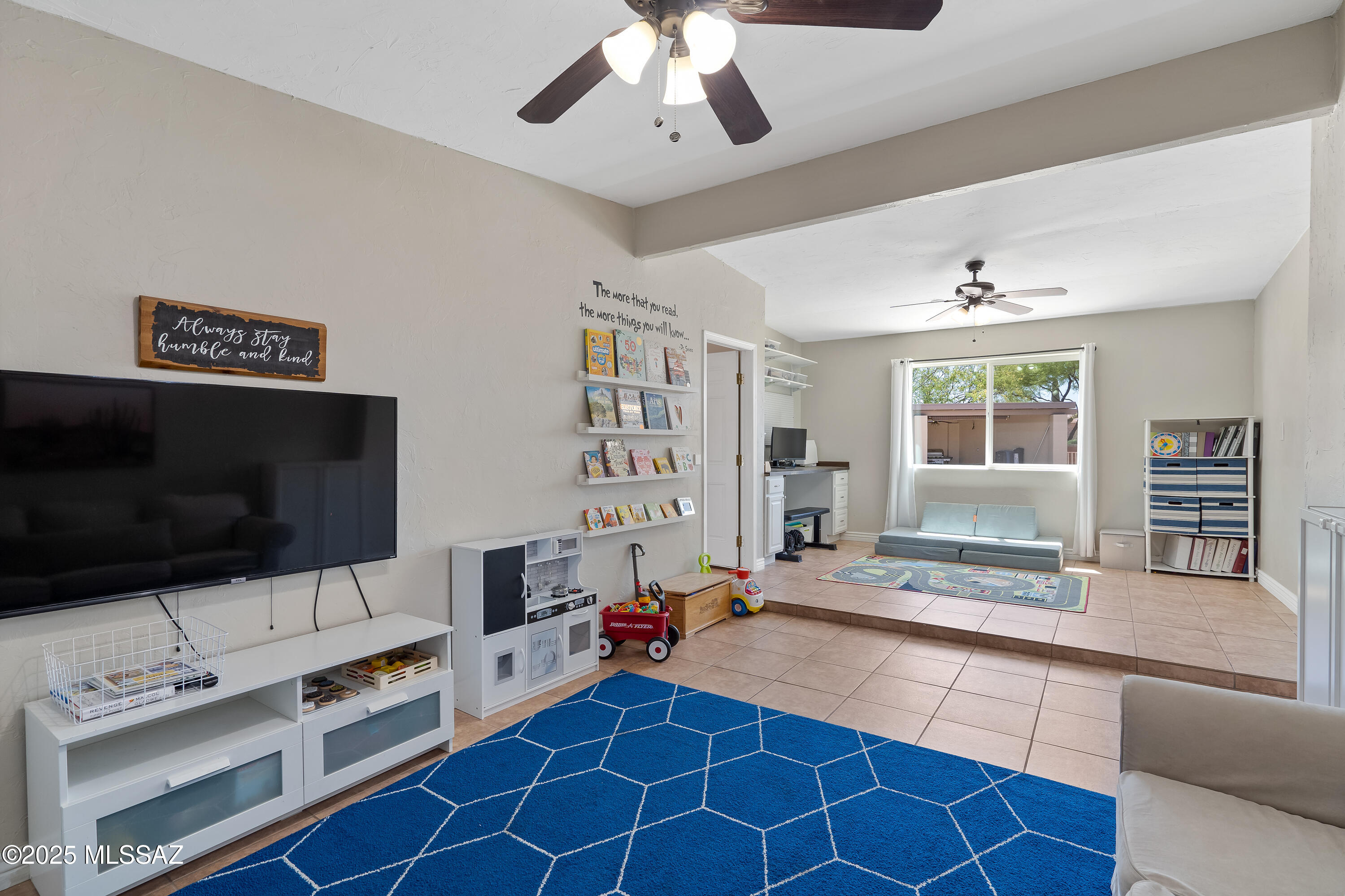 1821 S Carthage Place