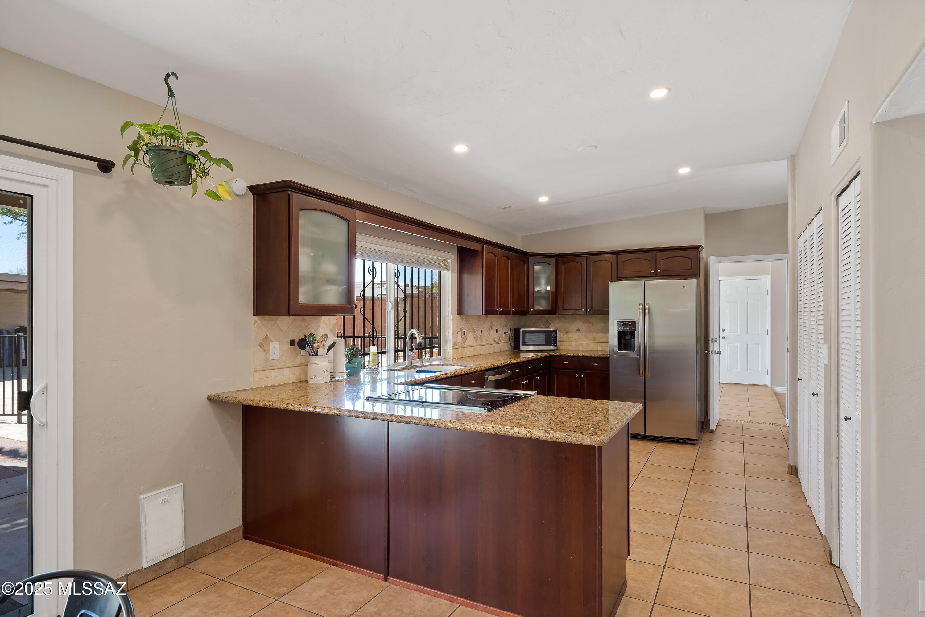 1821 S Carthage Place