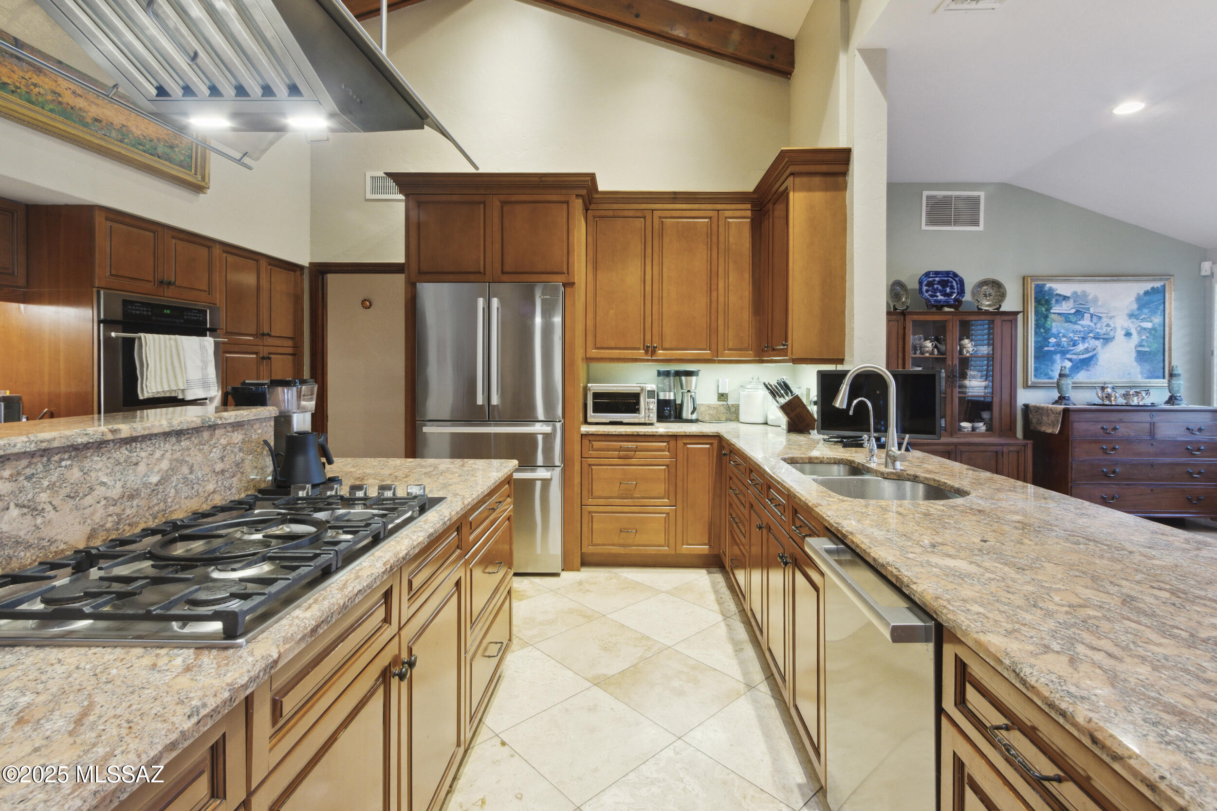 6835 E Calle Luciente