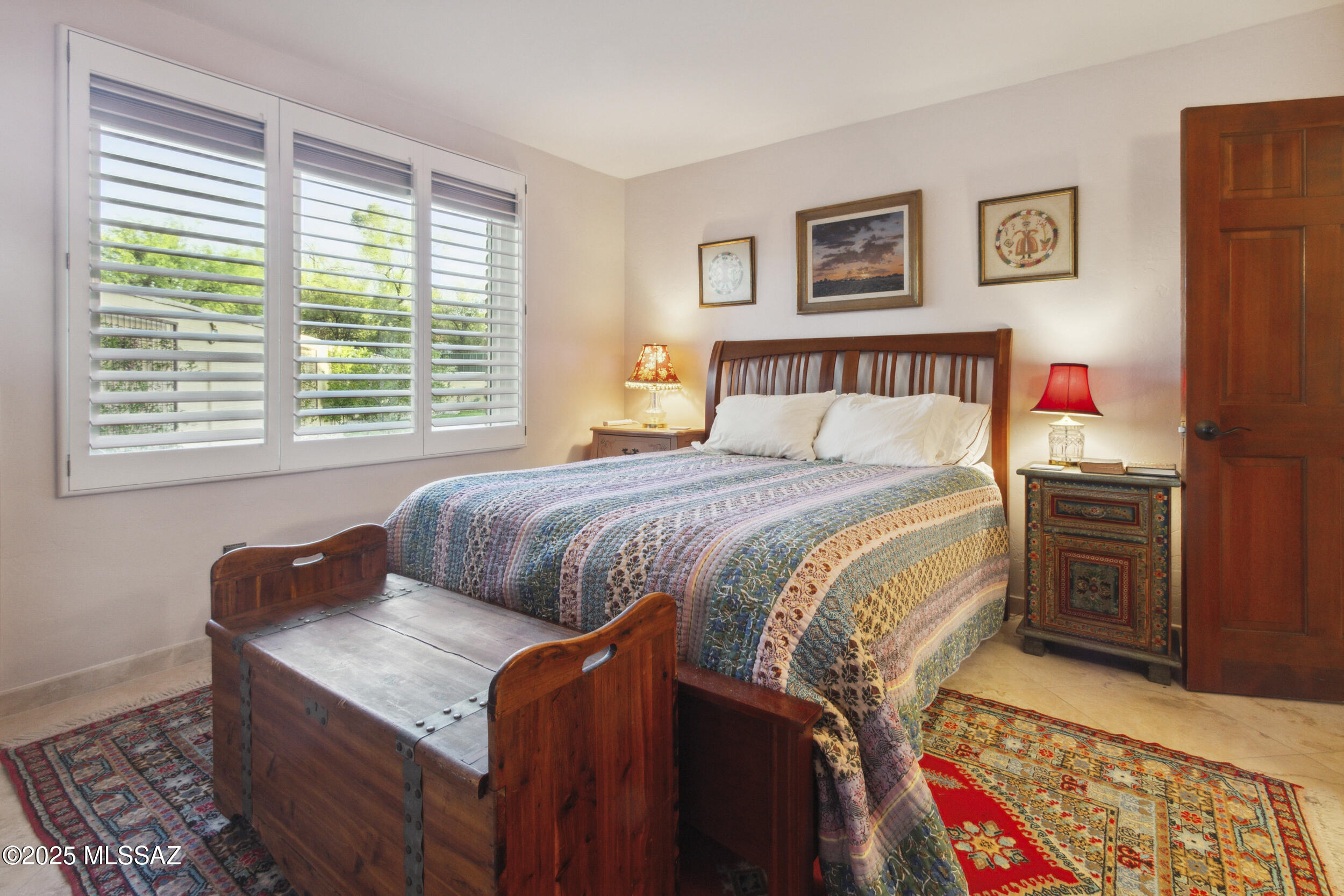 6835 E Calle Luciente