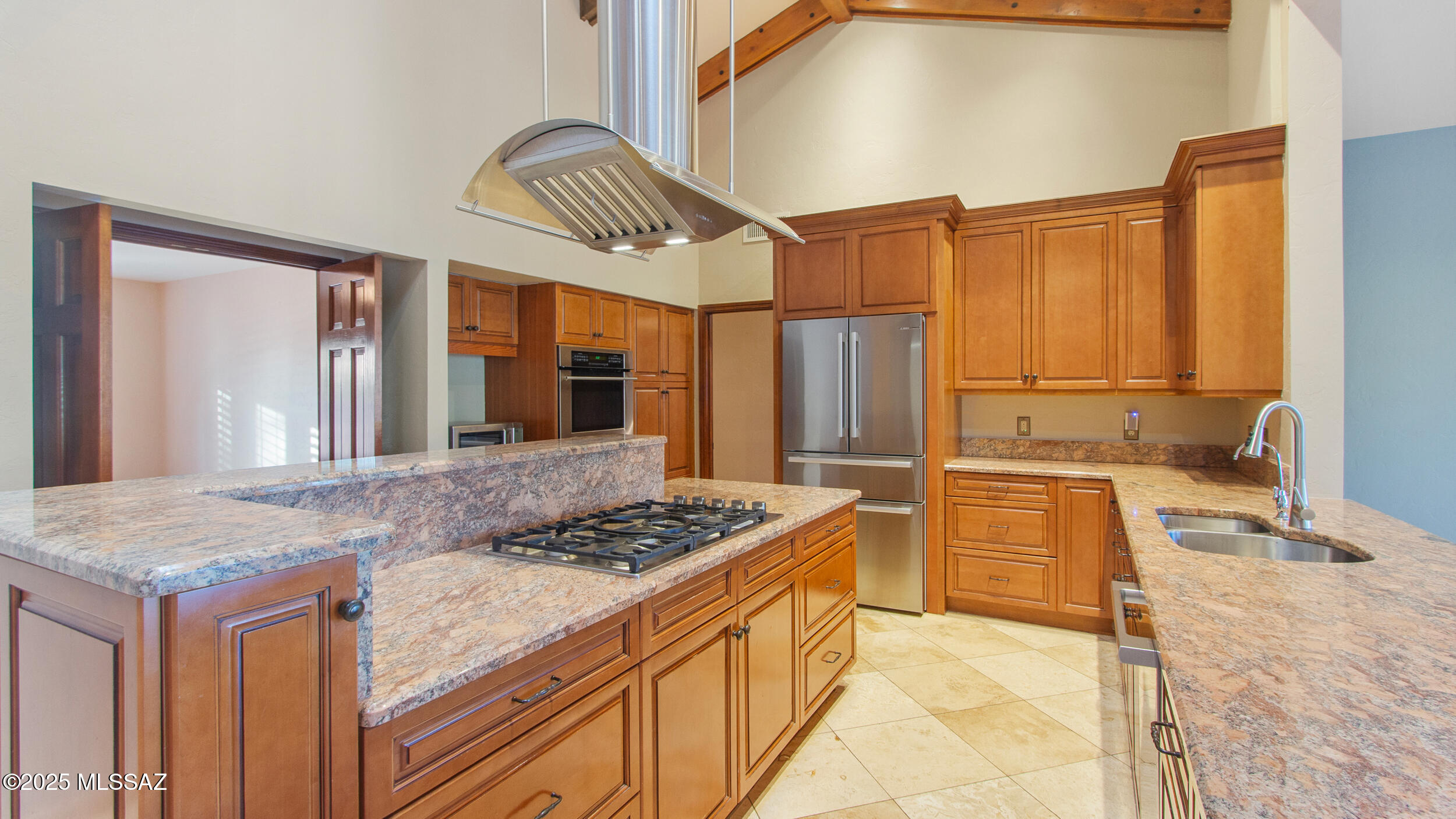 6835 E Calle Luciente