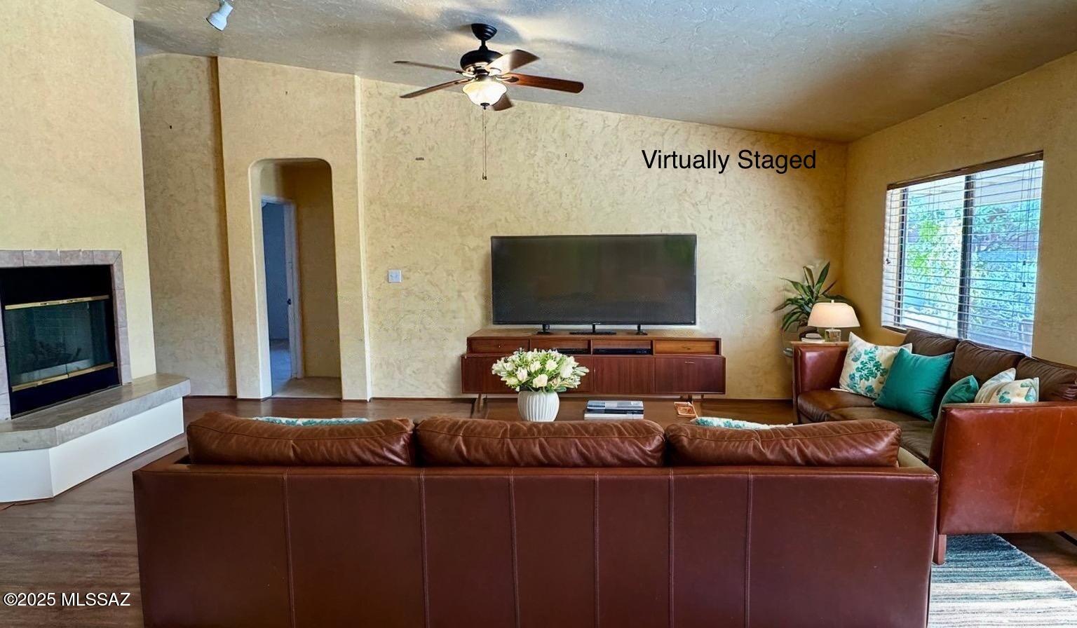 12480 E Los Reales Road