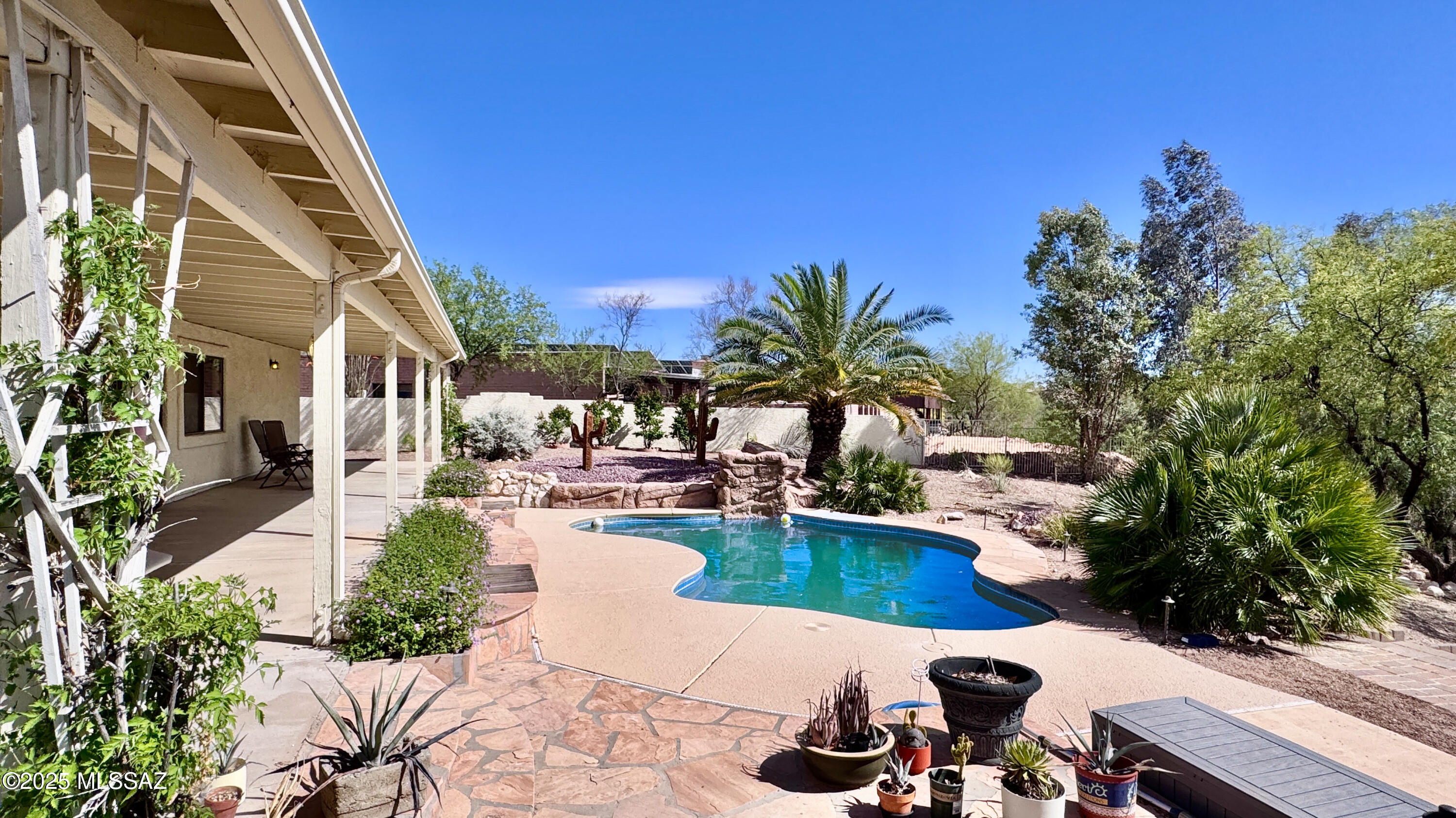 12480 E Los Reales Road