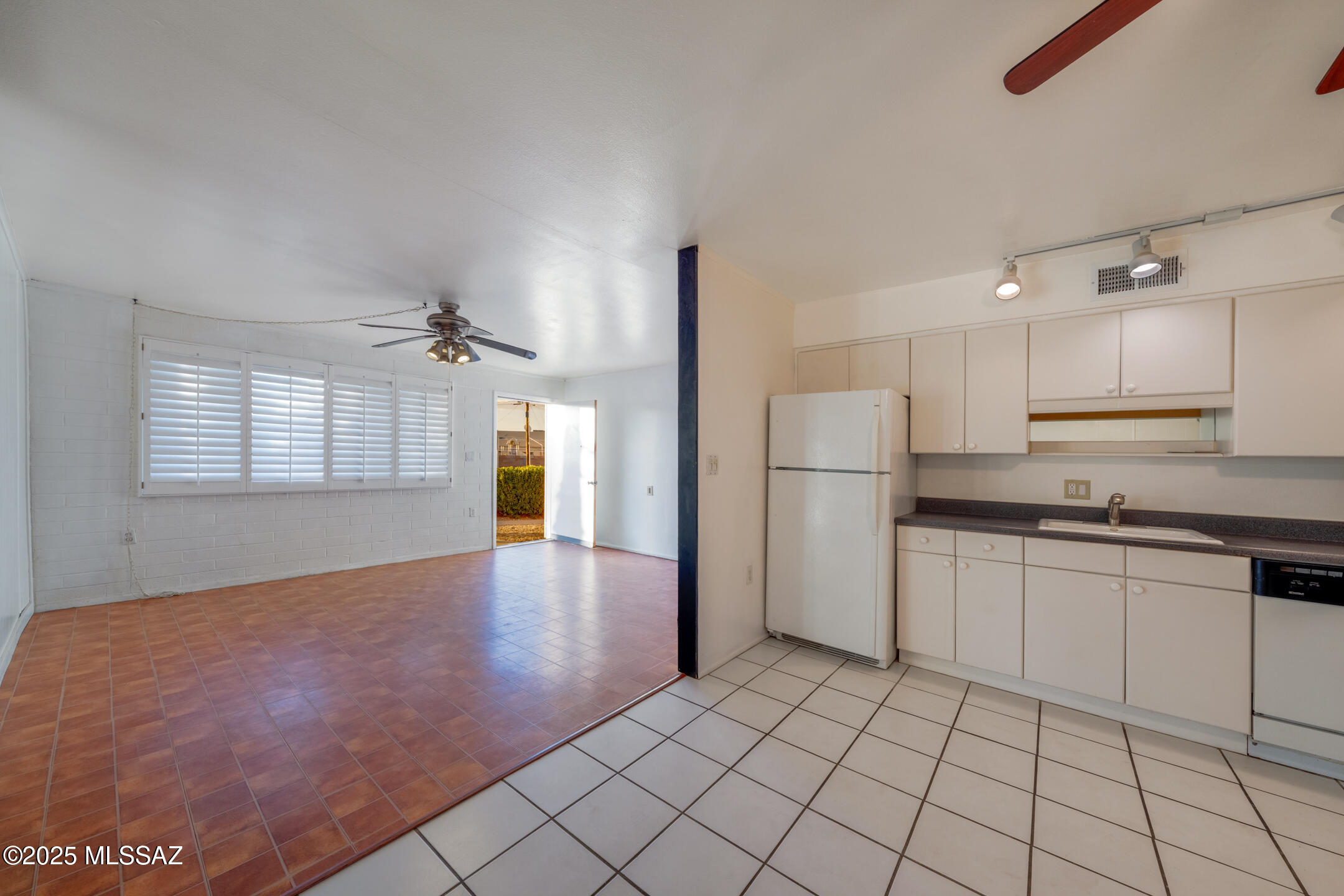 474 N Silverbell Road