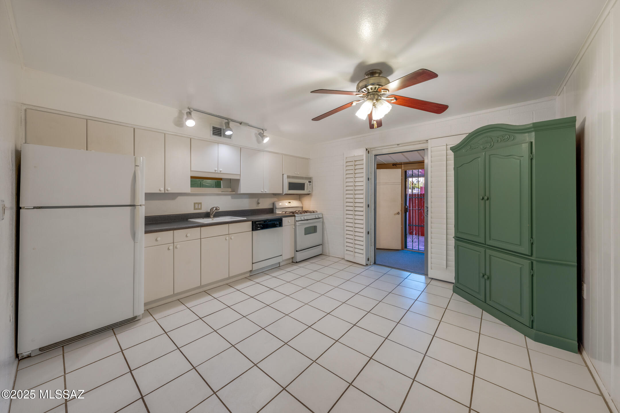 474 N Silverbell Road