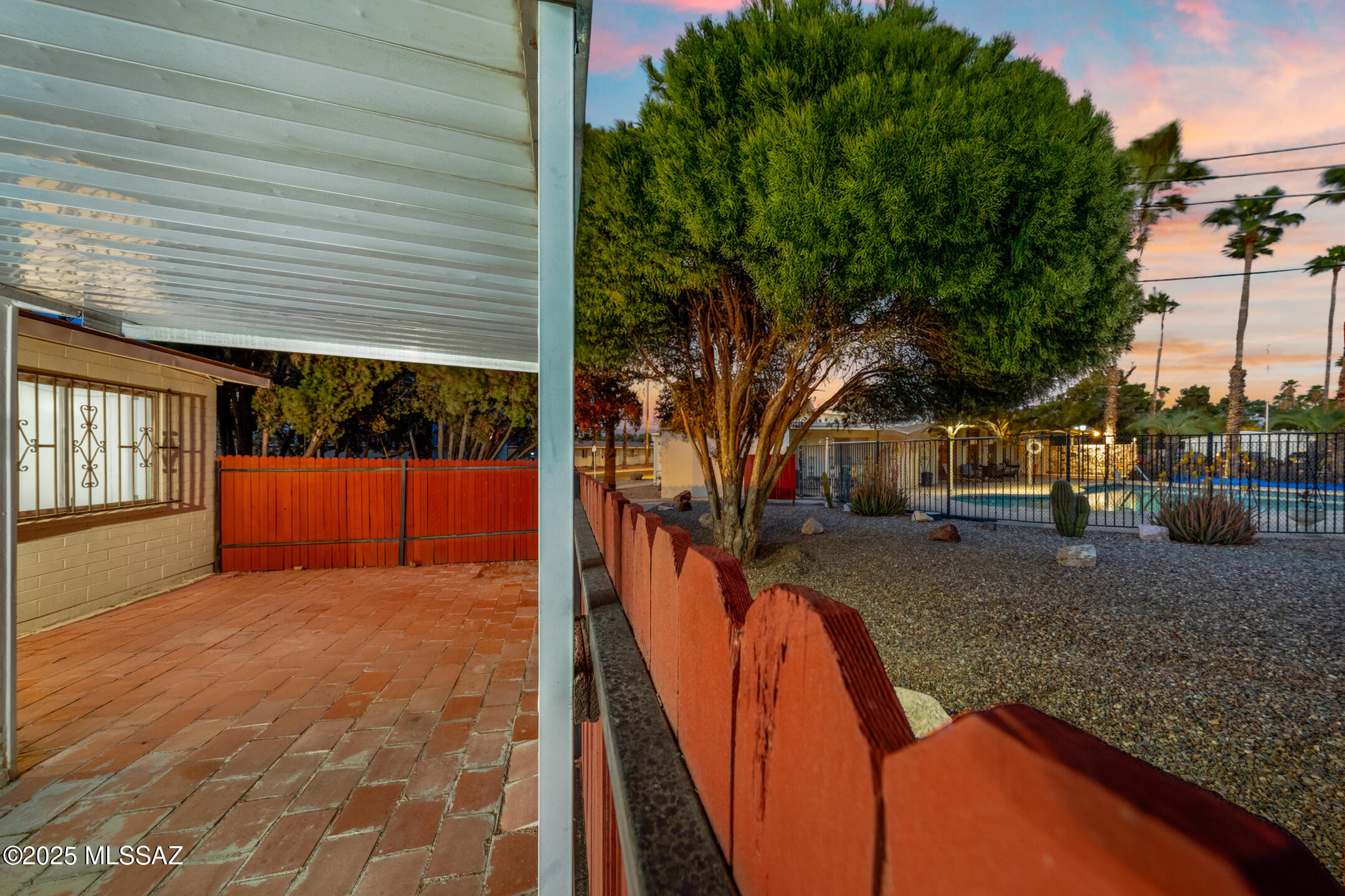 474 N Silverbell Road