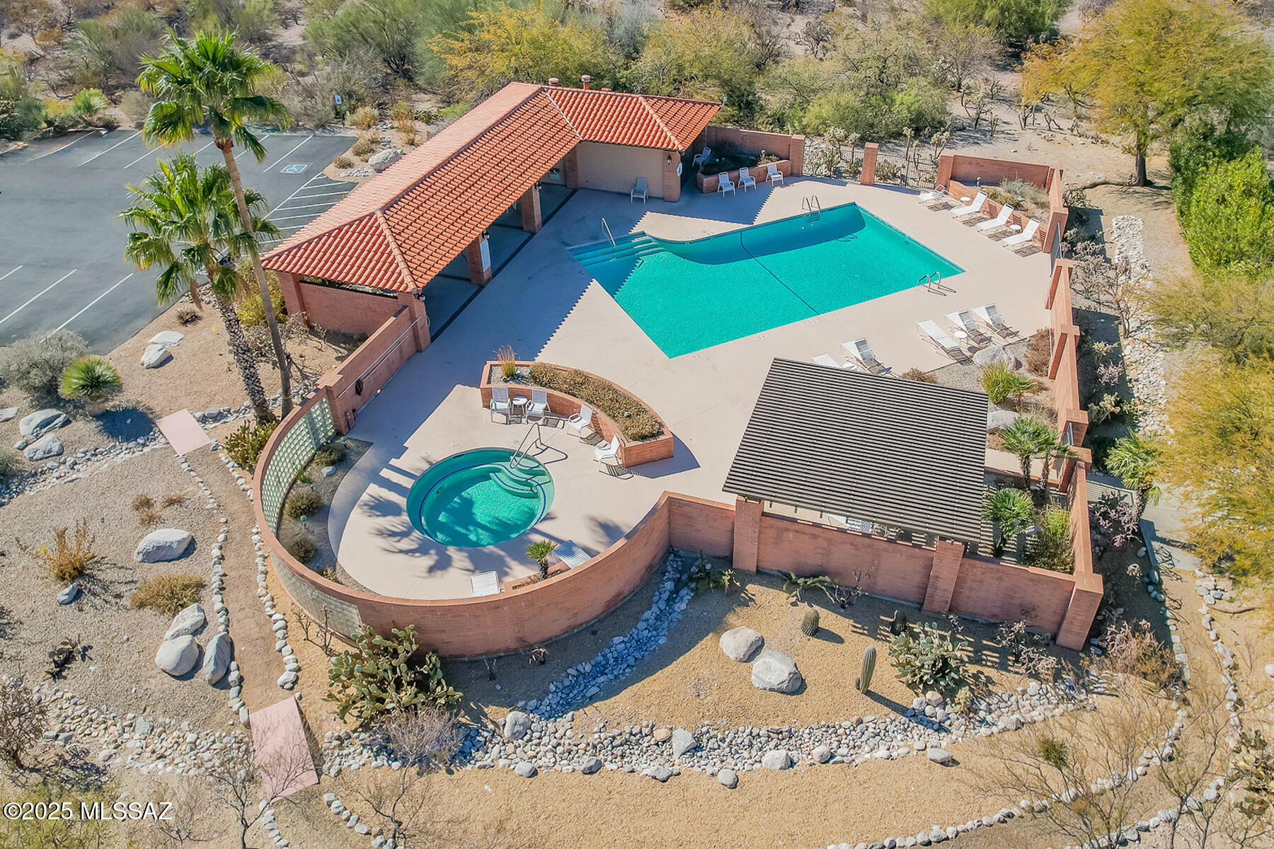 5230 N Via Velazquez