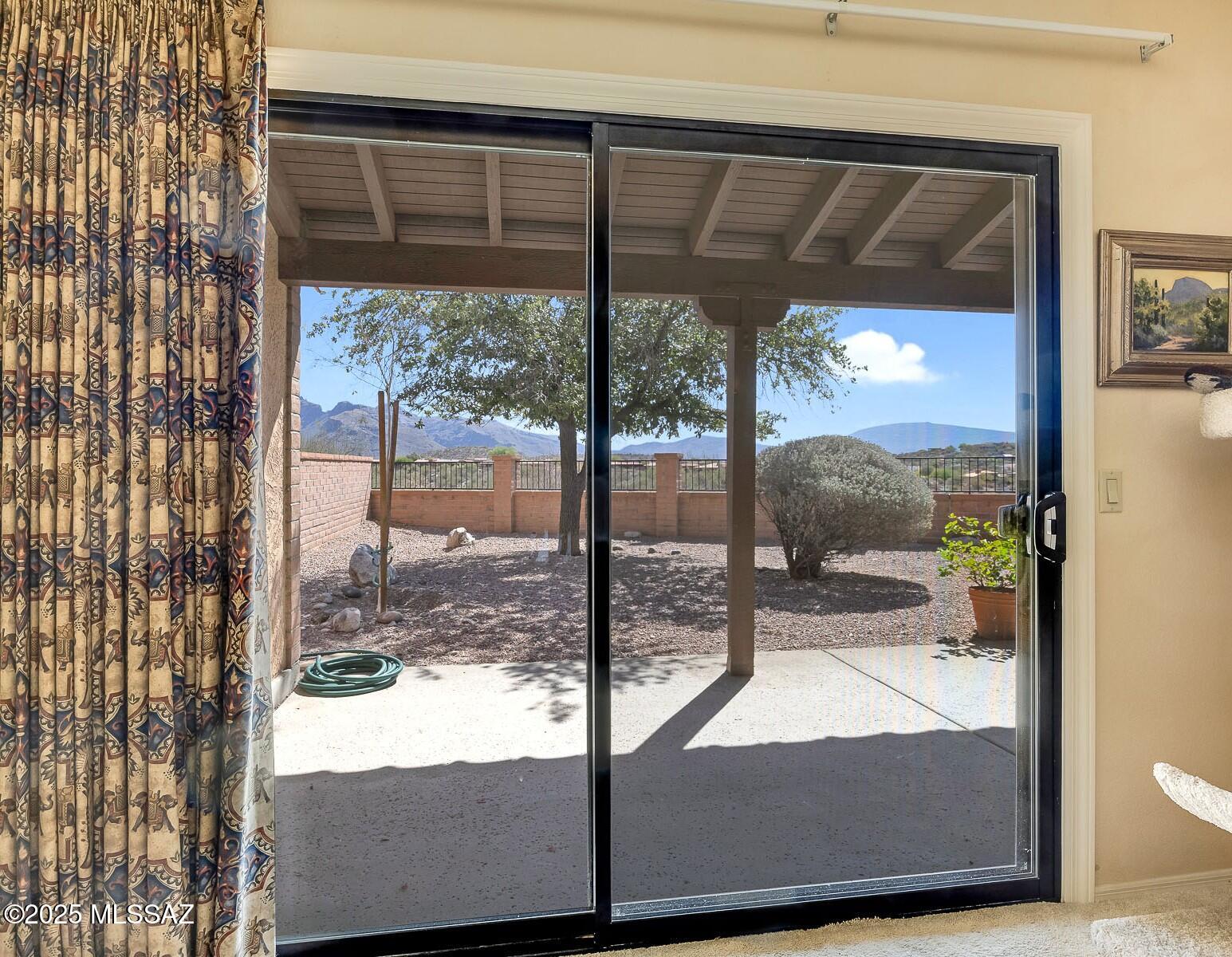 5230 N Via Velazquez