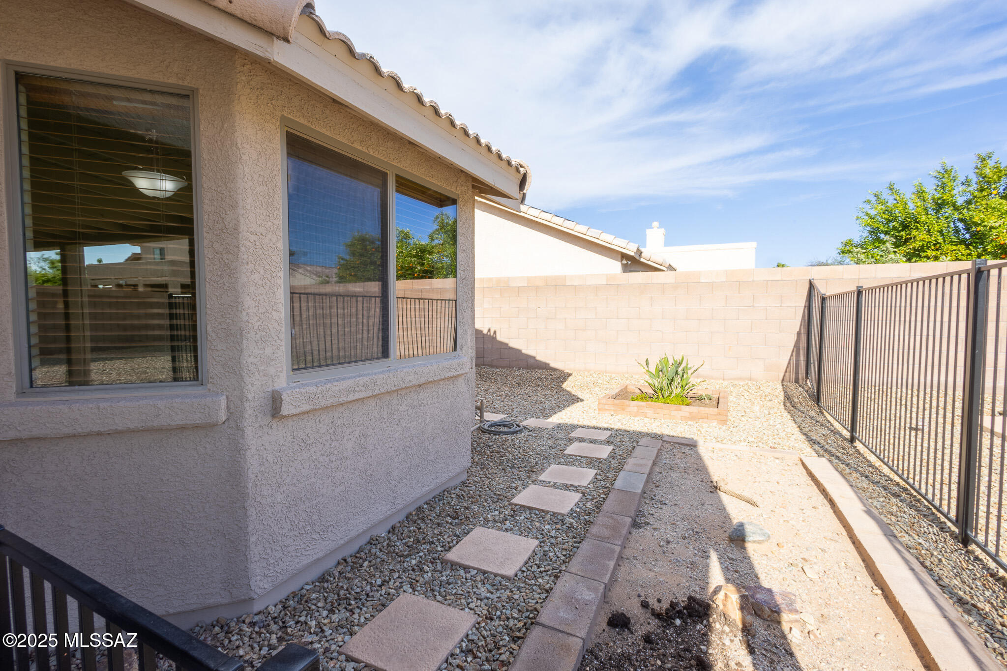 10532 E Malta Street