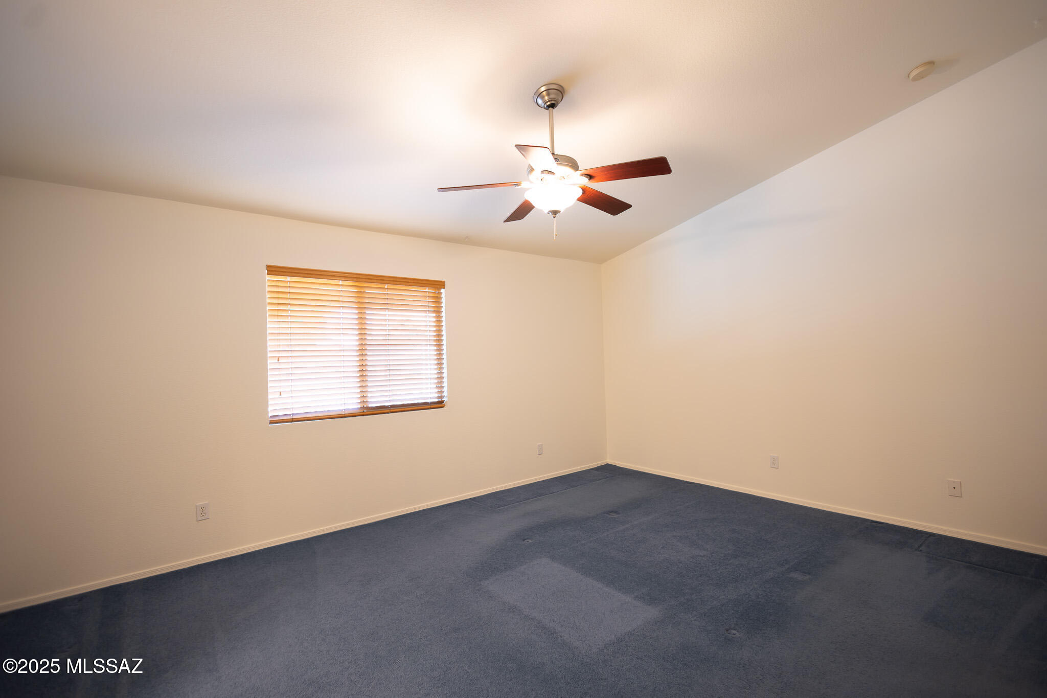 10532 E Malta Street