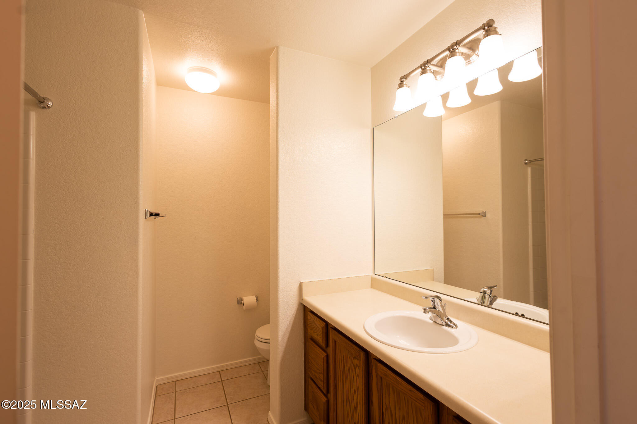 10532 E Malta Street