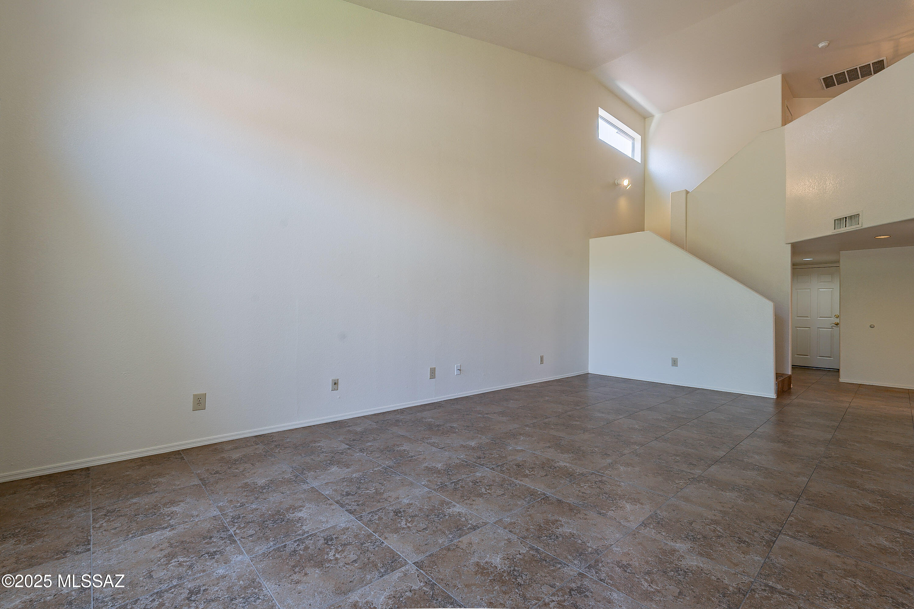 5395 N Entrada De Sabino