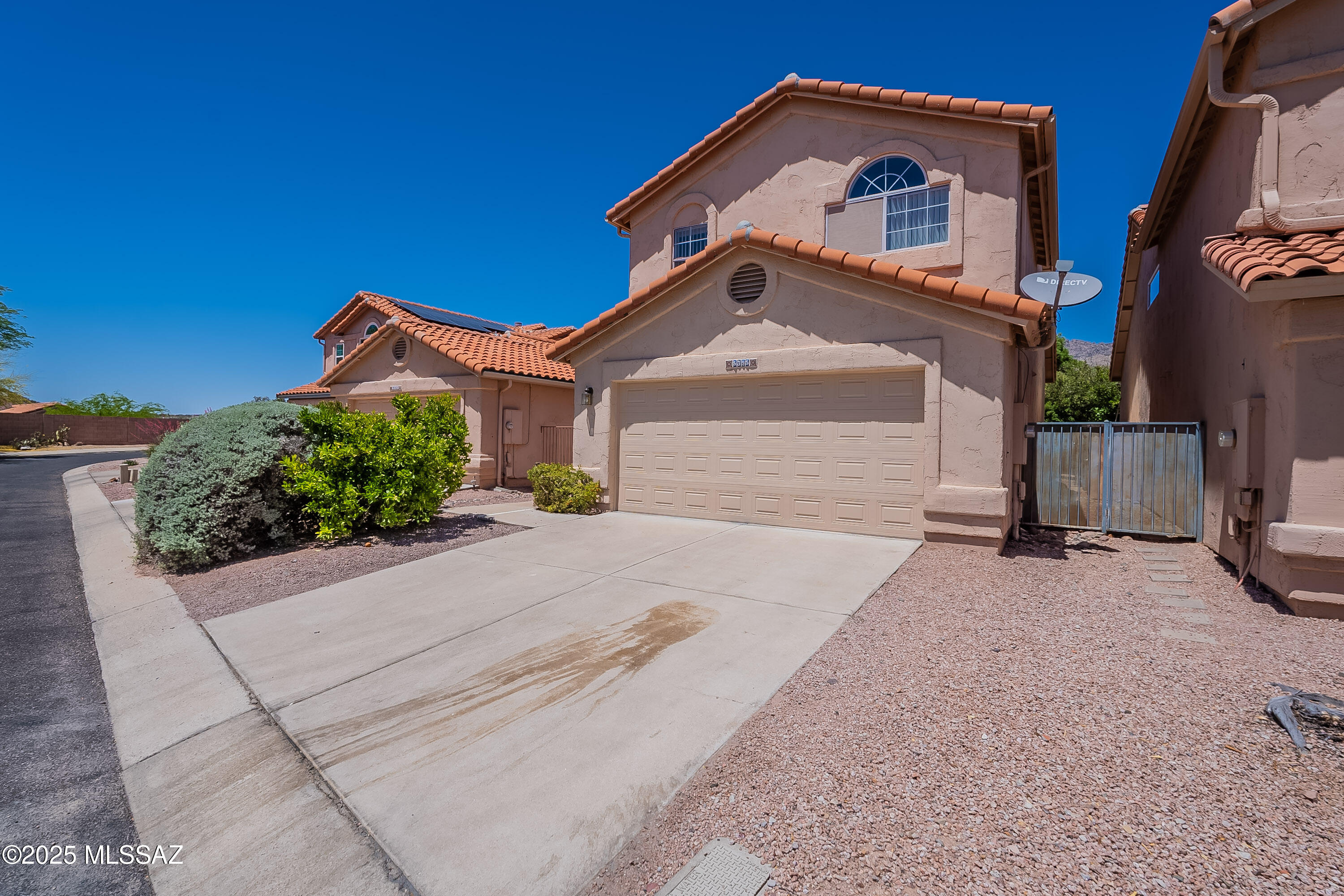 5395 N Entrada De Sabino