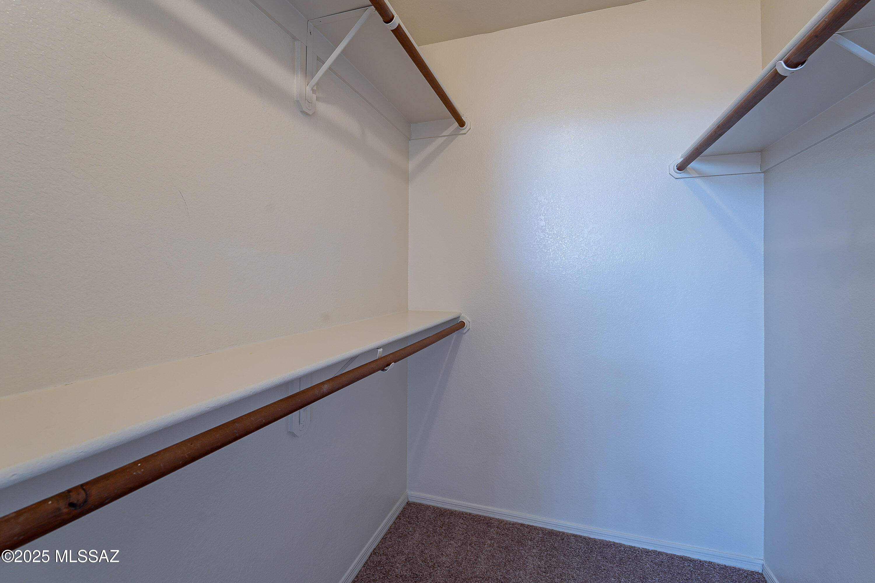 5395 N Entrada De Sabino