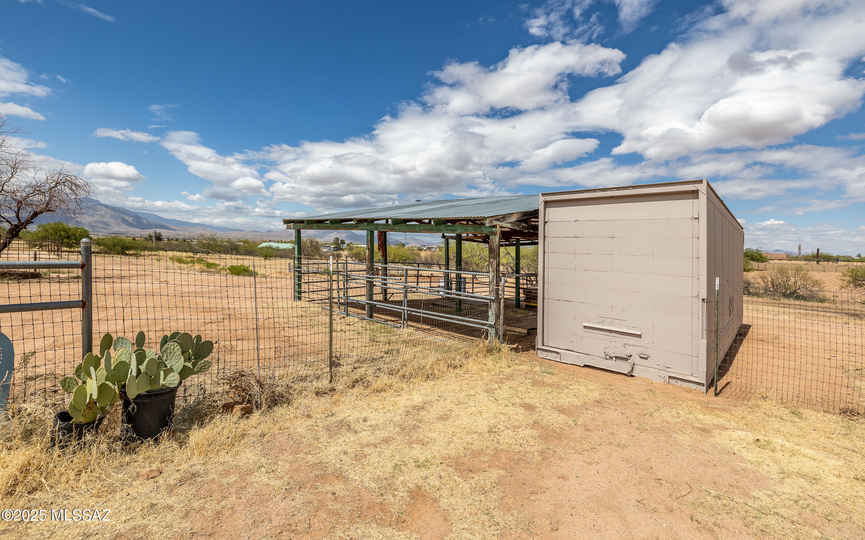 3348 W Thunderbird Trail